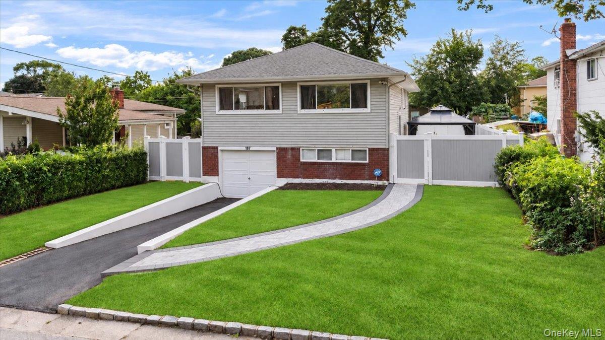 187 Catherine Street Property Photo 1