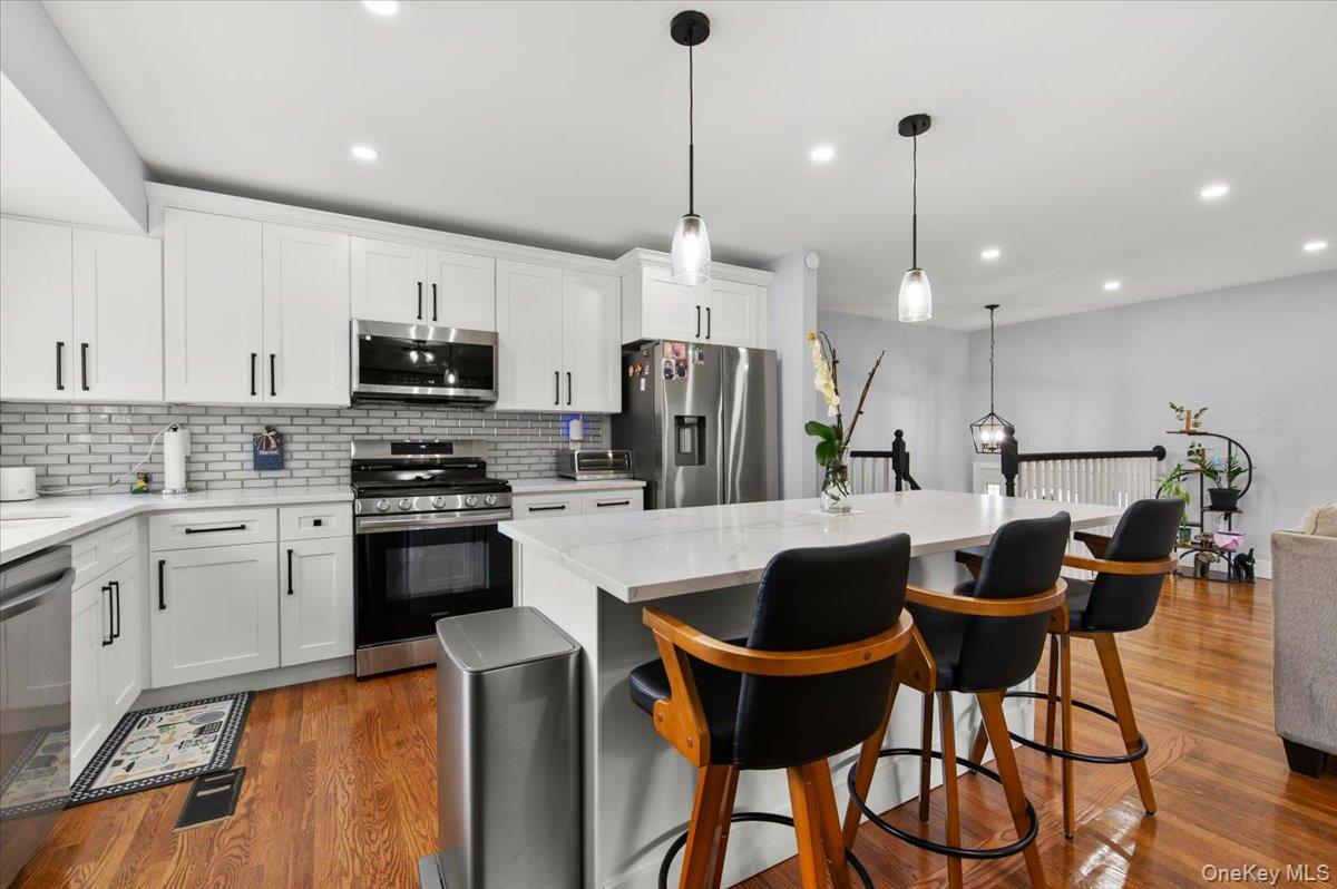 187 Catherine Street Property Photo 3