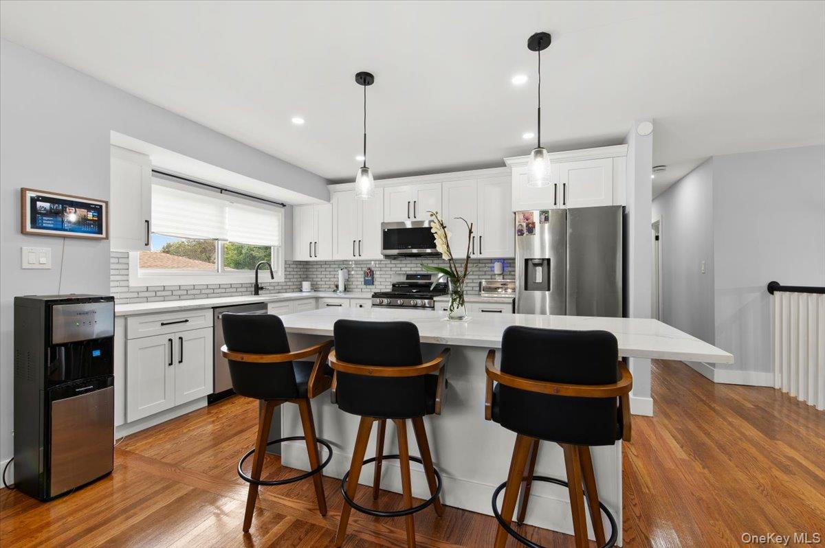 187 Catherine Street Property Photo 4