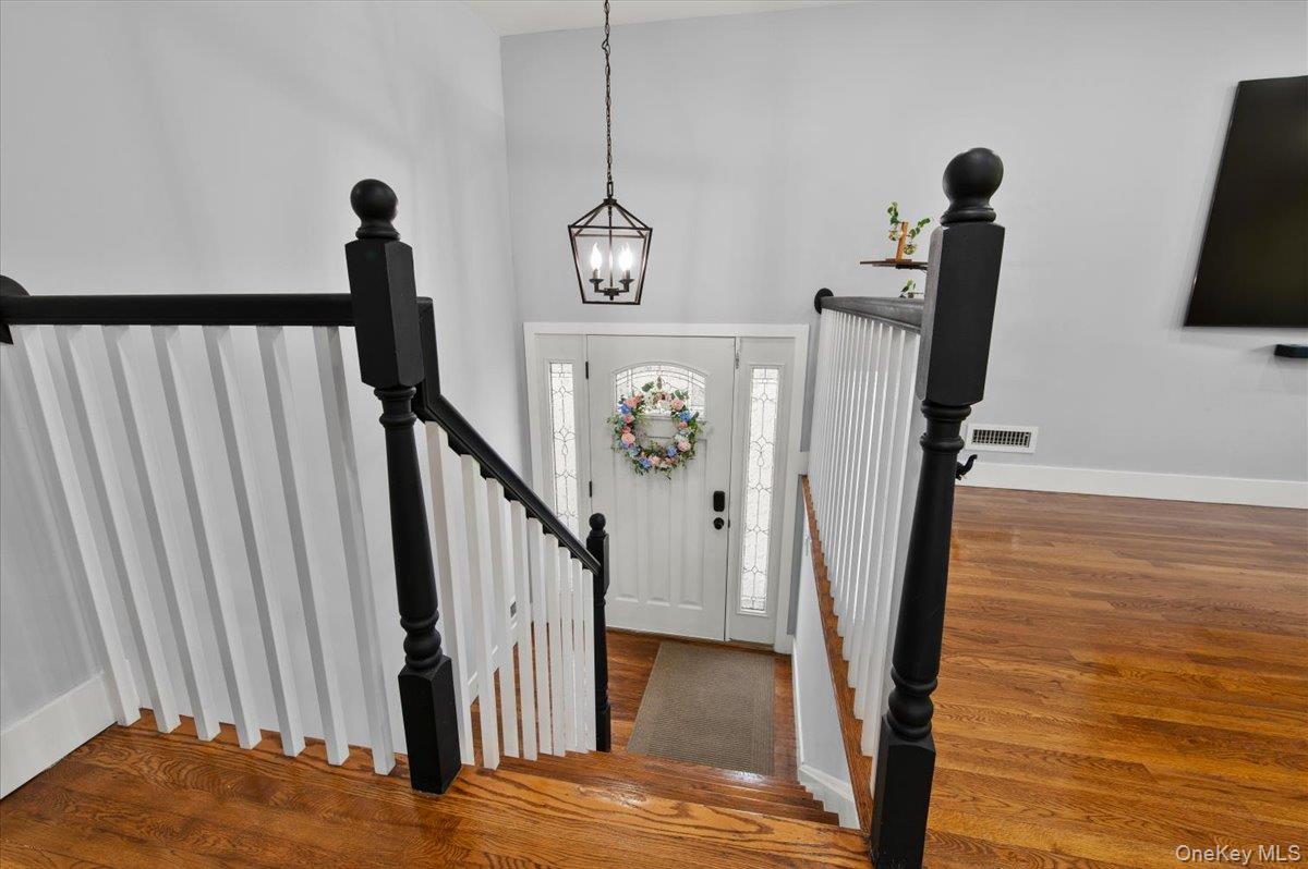 187 Catherine Street Property Photo 24