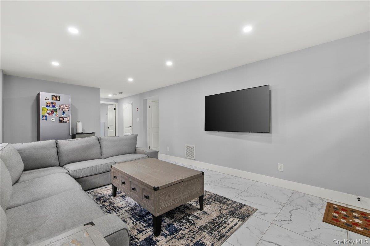 187 Catherine Street Property Photo 26