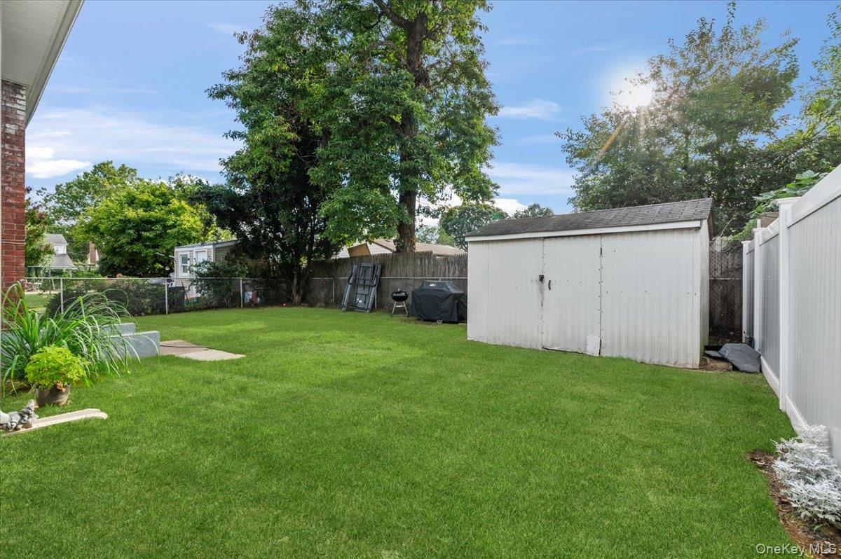 187 Catherine Street Property Photo 37