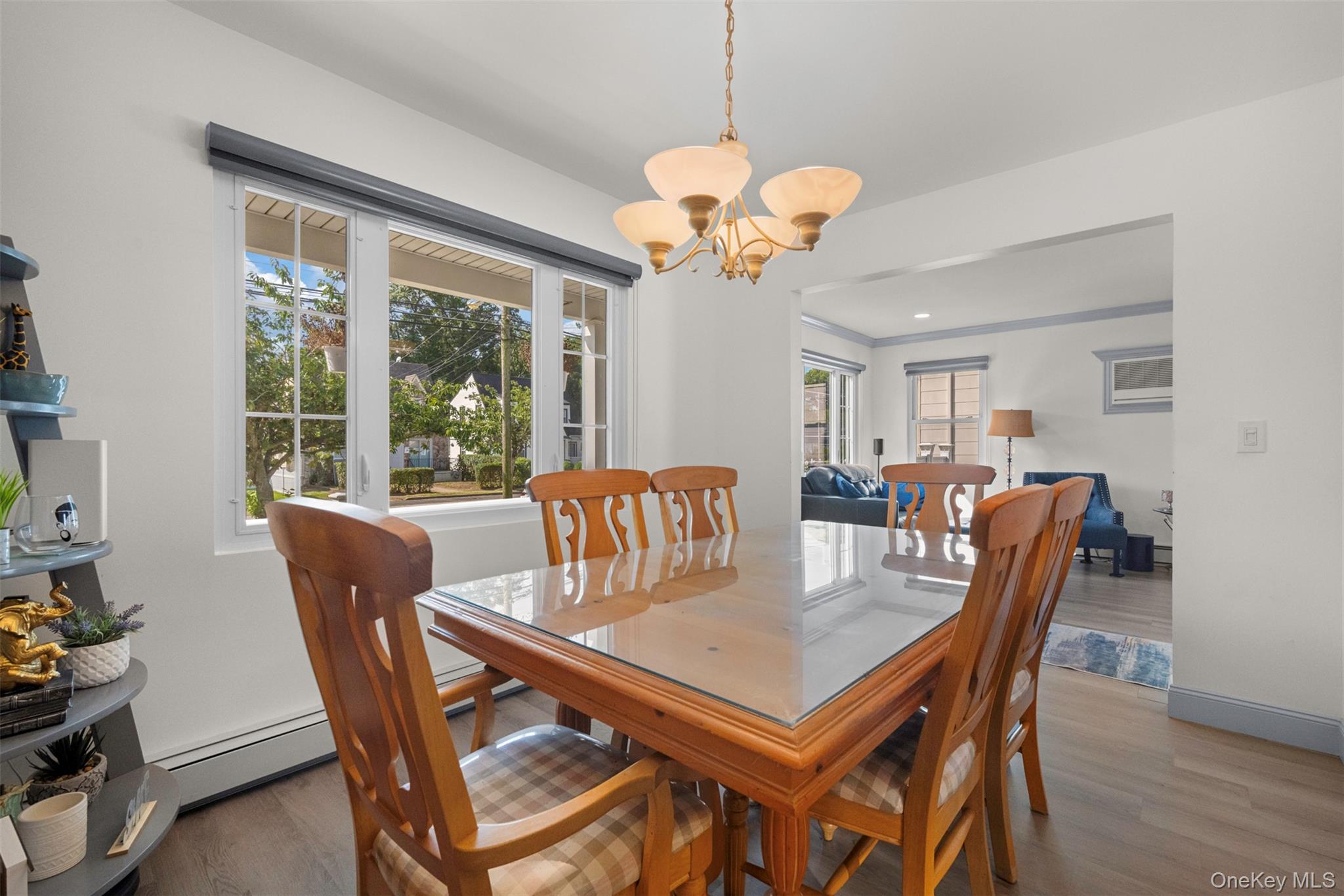 111 Woodside Avenue Property Photo 11