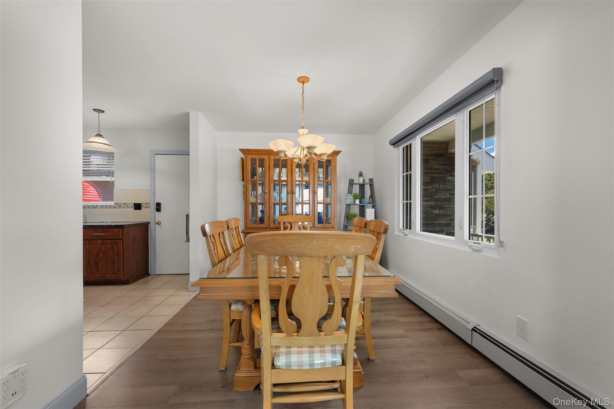 111 Woodside Avenue Property Photo 13
