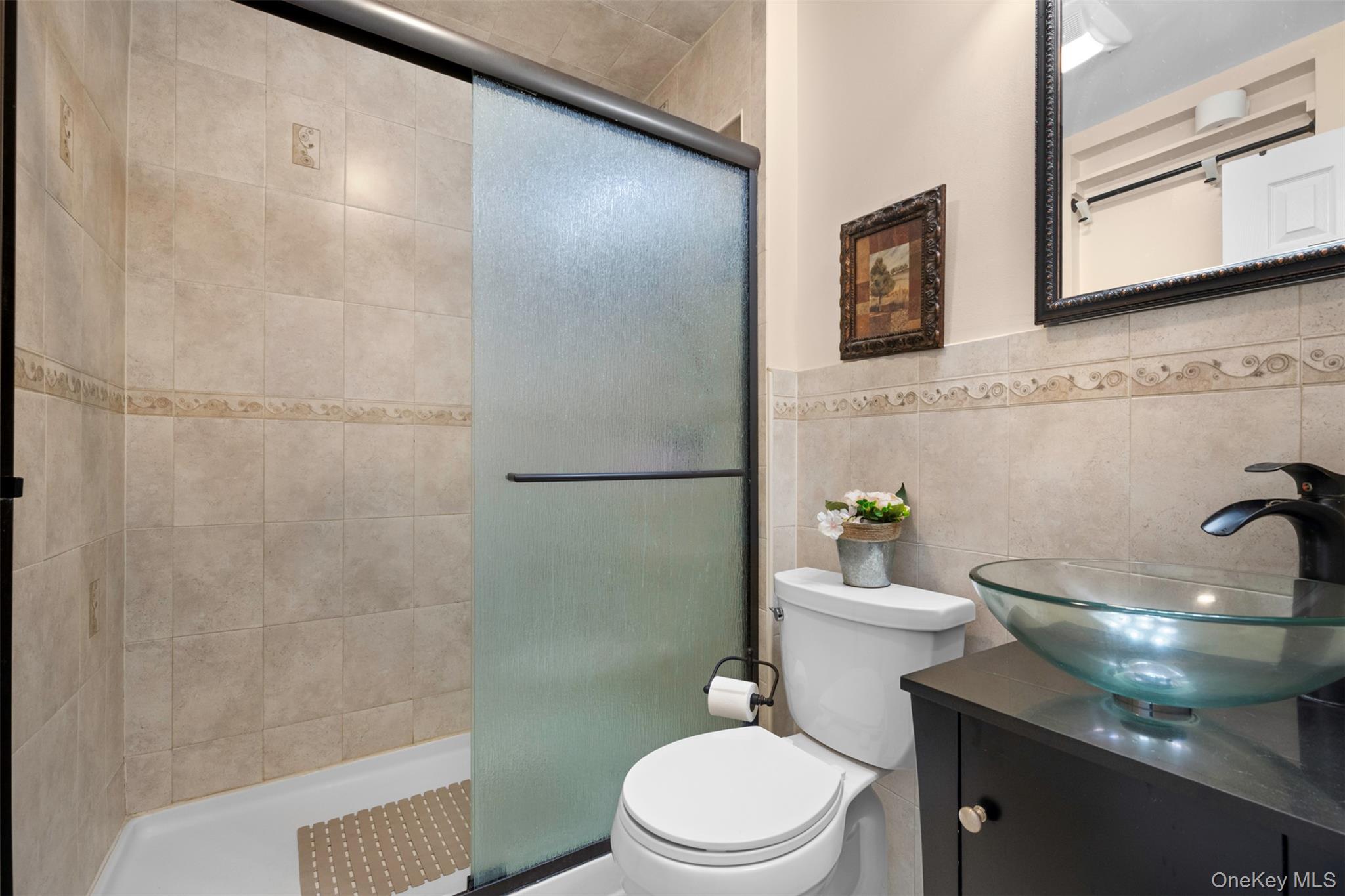 111 Woodside Avenue Property Photo 20