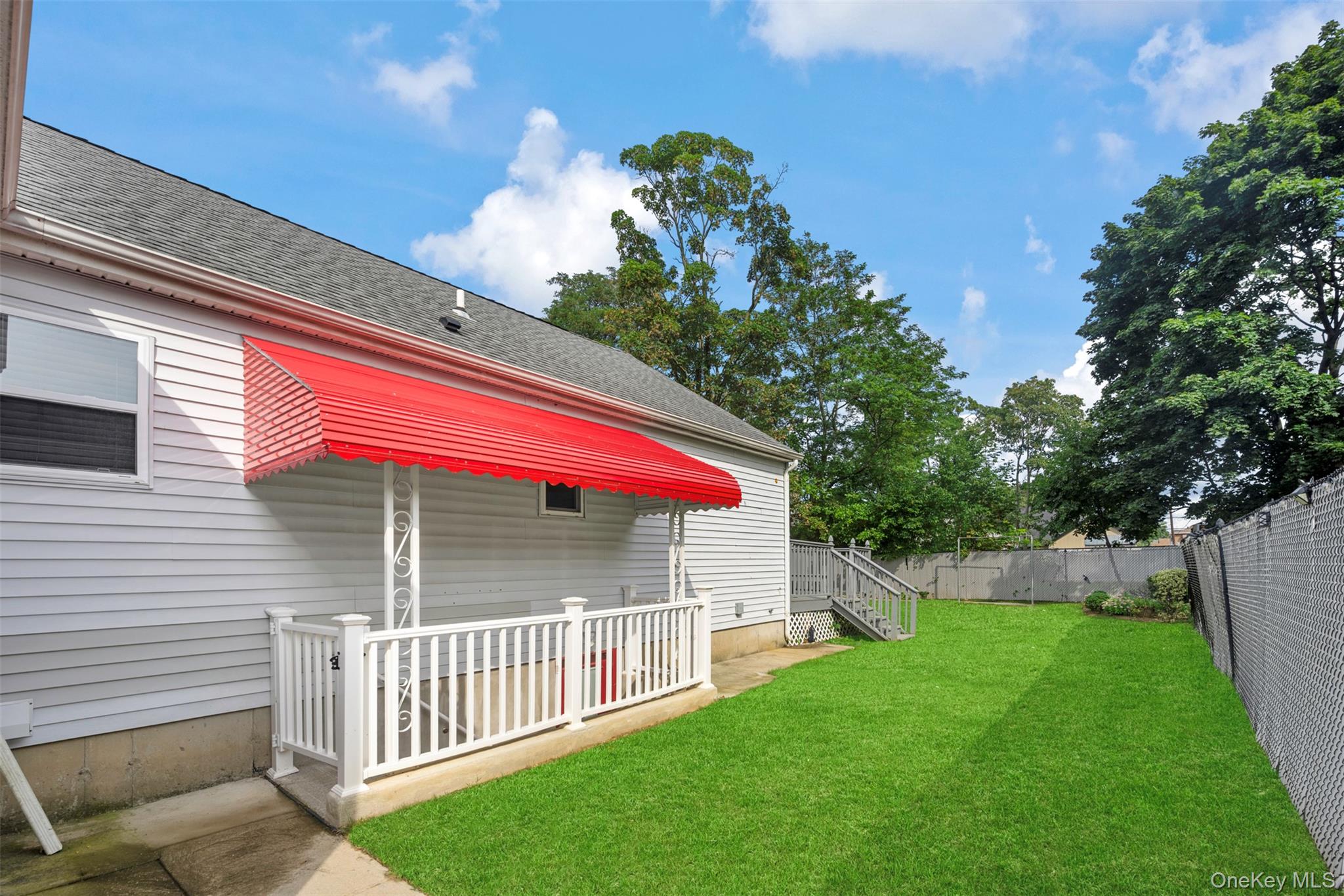111 Woodside Avenue Property Photo 49