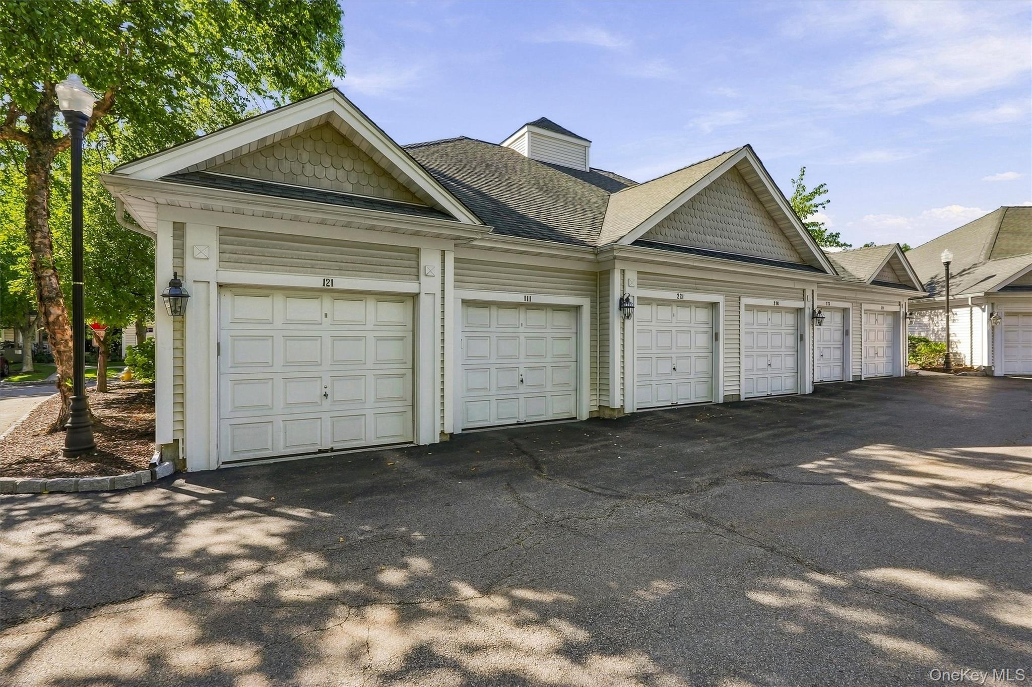 111 Highridge Court Property Photo 24