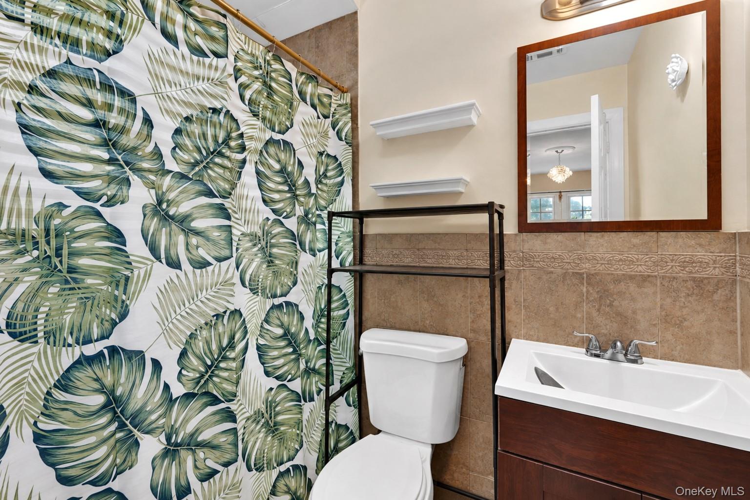 11 Palm Street Property Photo 17