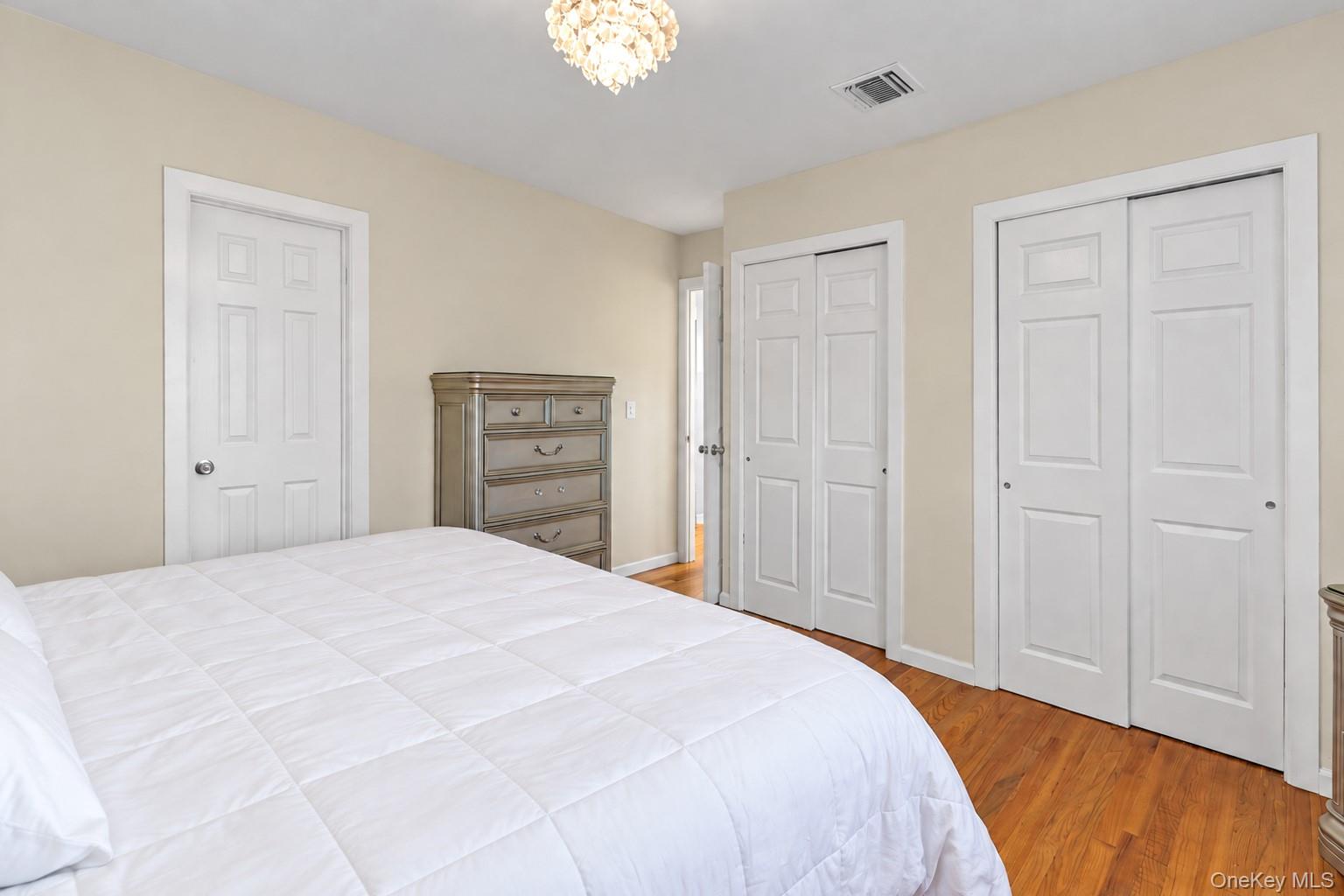 11 Palm Street Property Photo 18