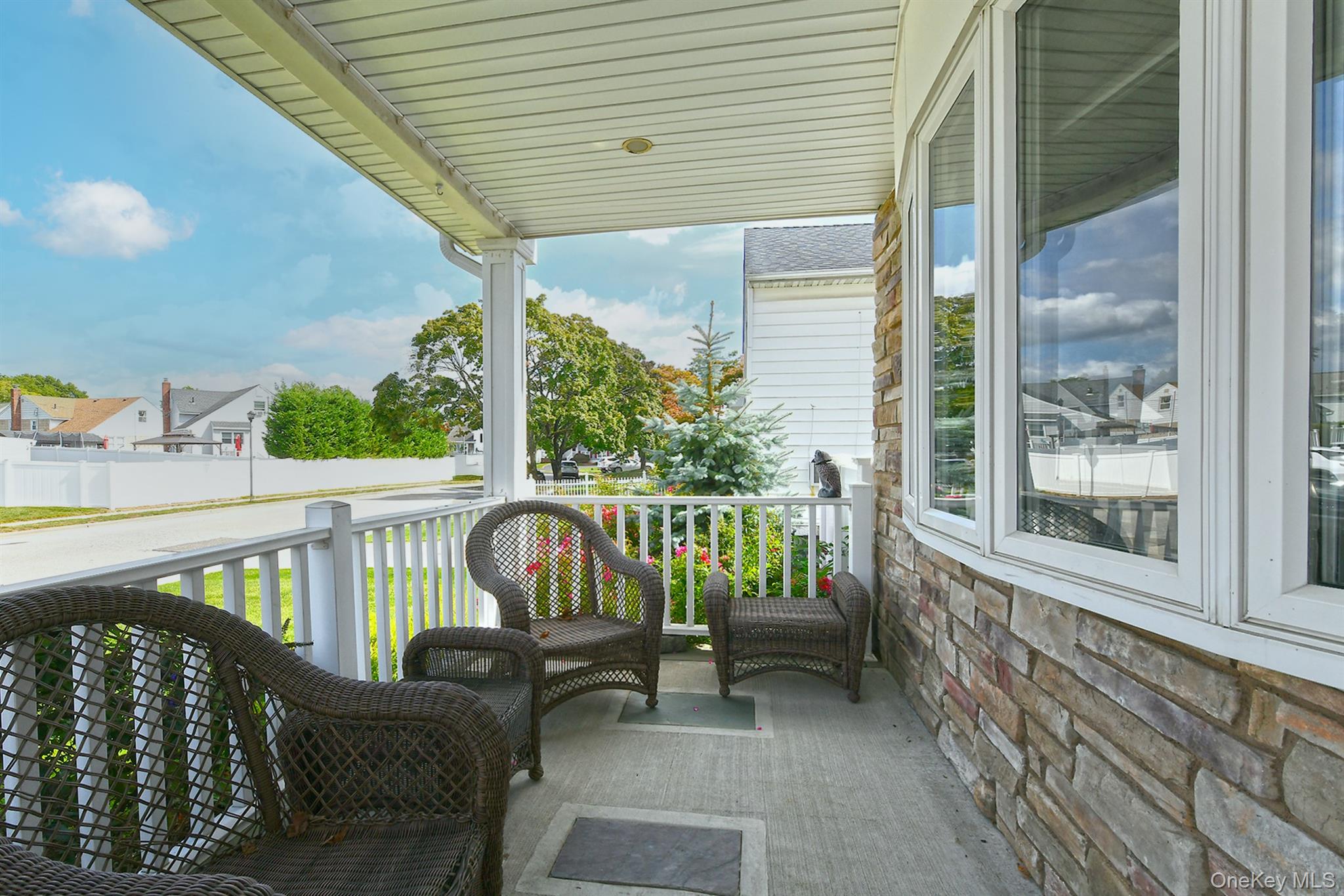 3730 Bernard Drive Property Photo 6