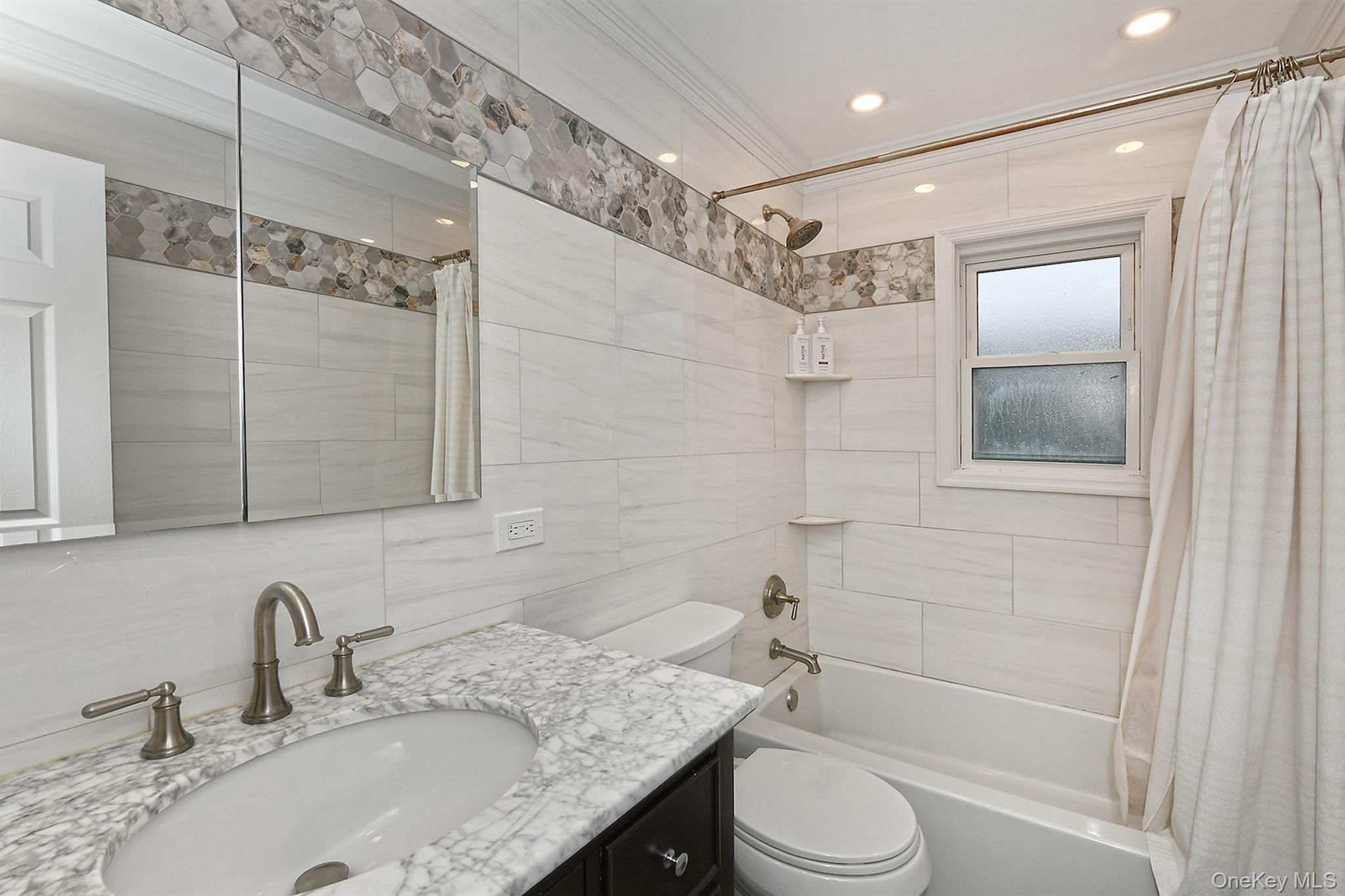 3730 Bernard Drive Property Photo 22