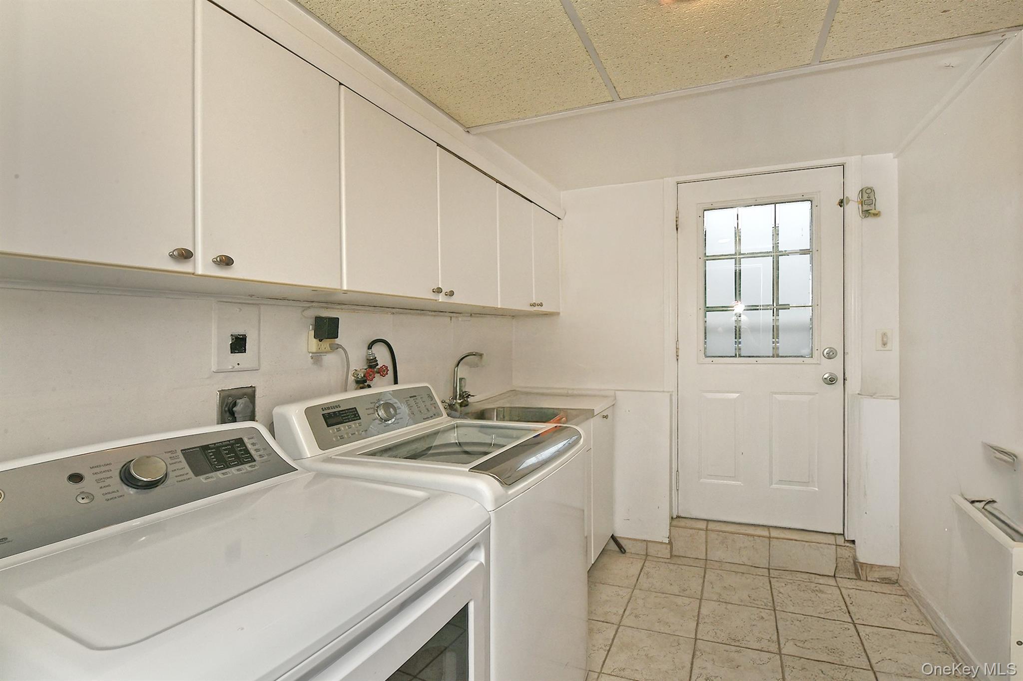 3730 Bernard Drive Property Photo 28