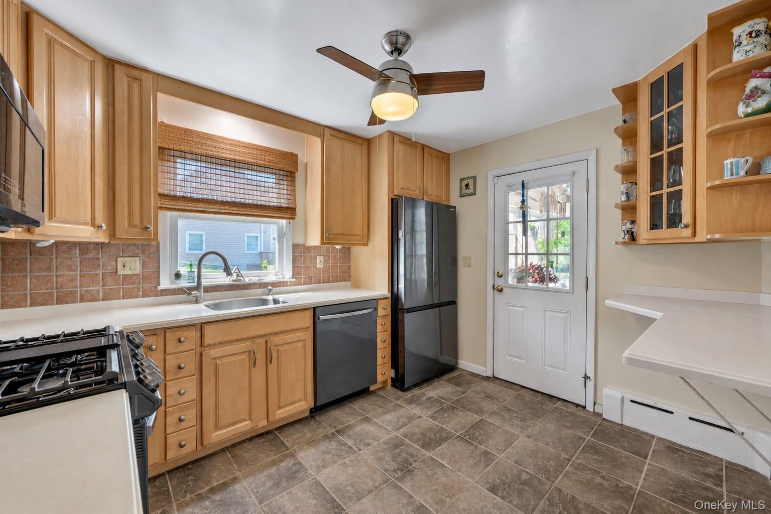 39 Saint Joseph Street Property Photo 4