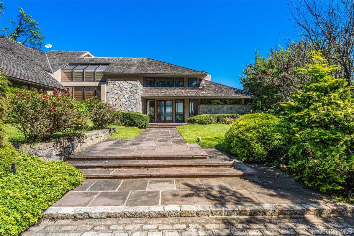 15 Gatsby Lane Property Photo 4