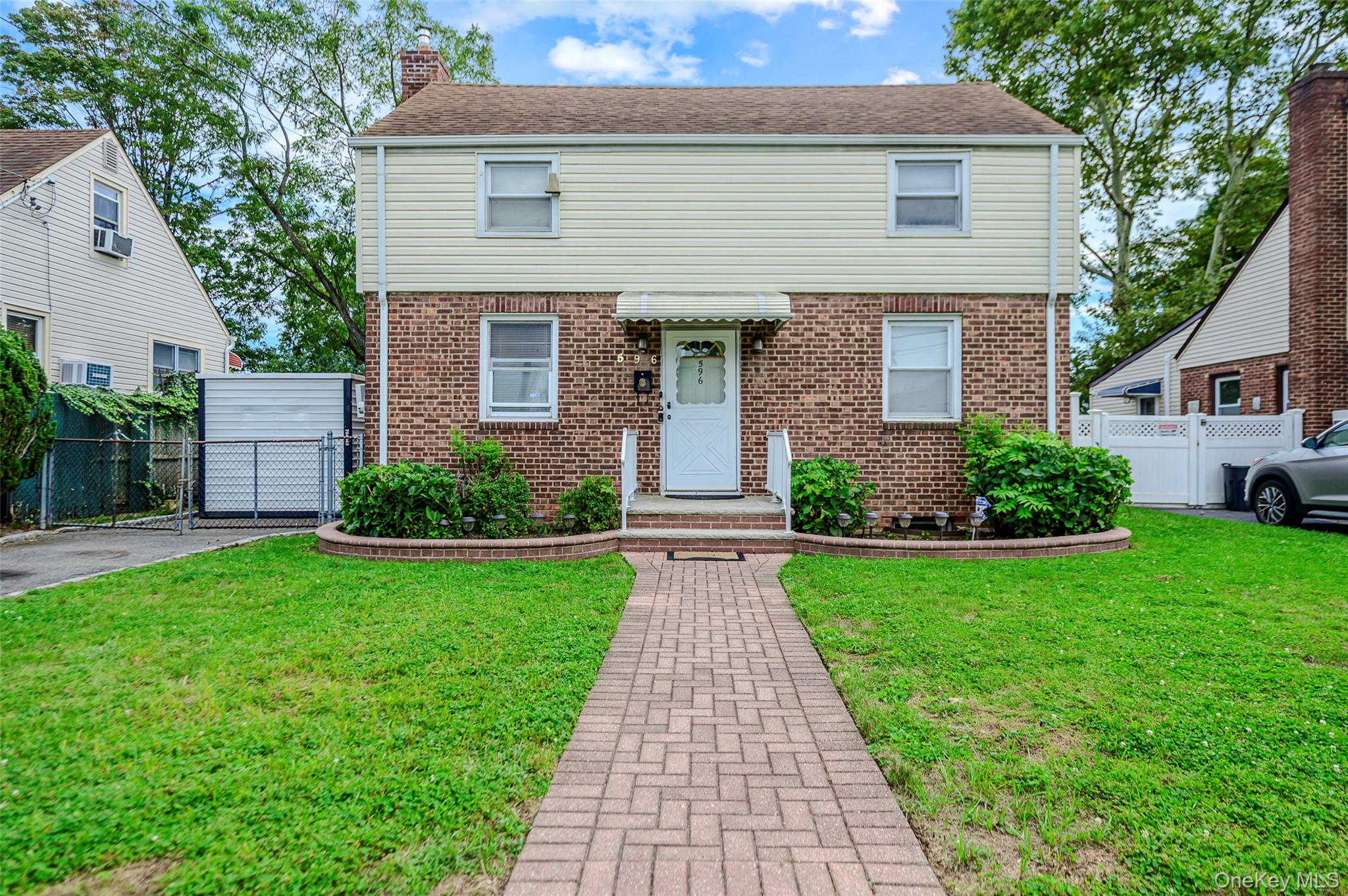 596 Irving Street Property Photo 1