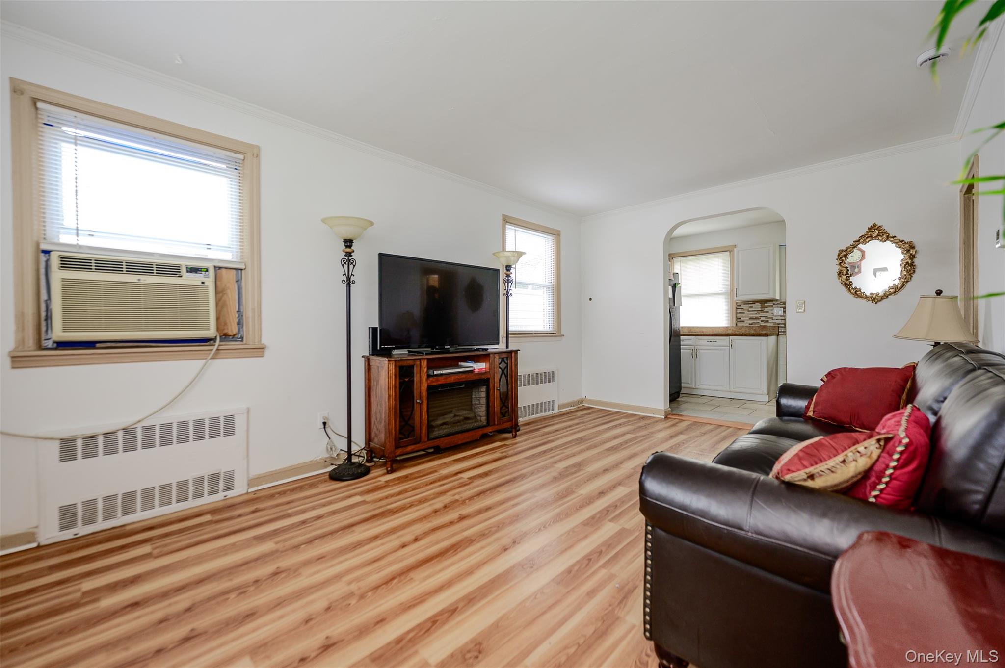596 Irving Street Property Photo 3