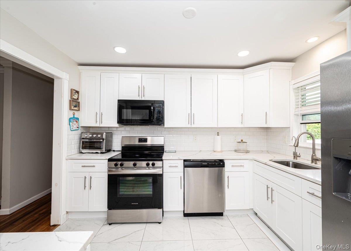 1364 5th Avenue Property Photo 11