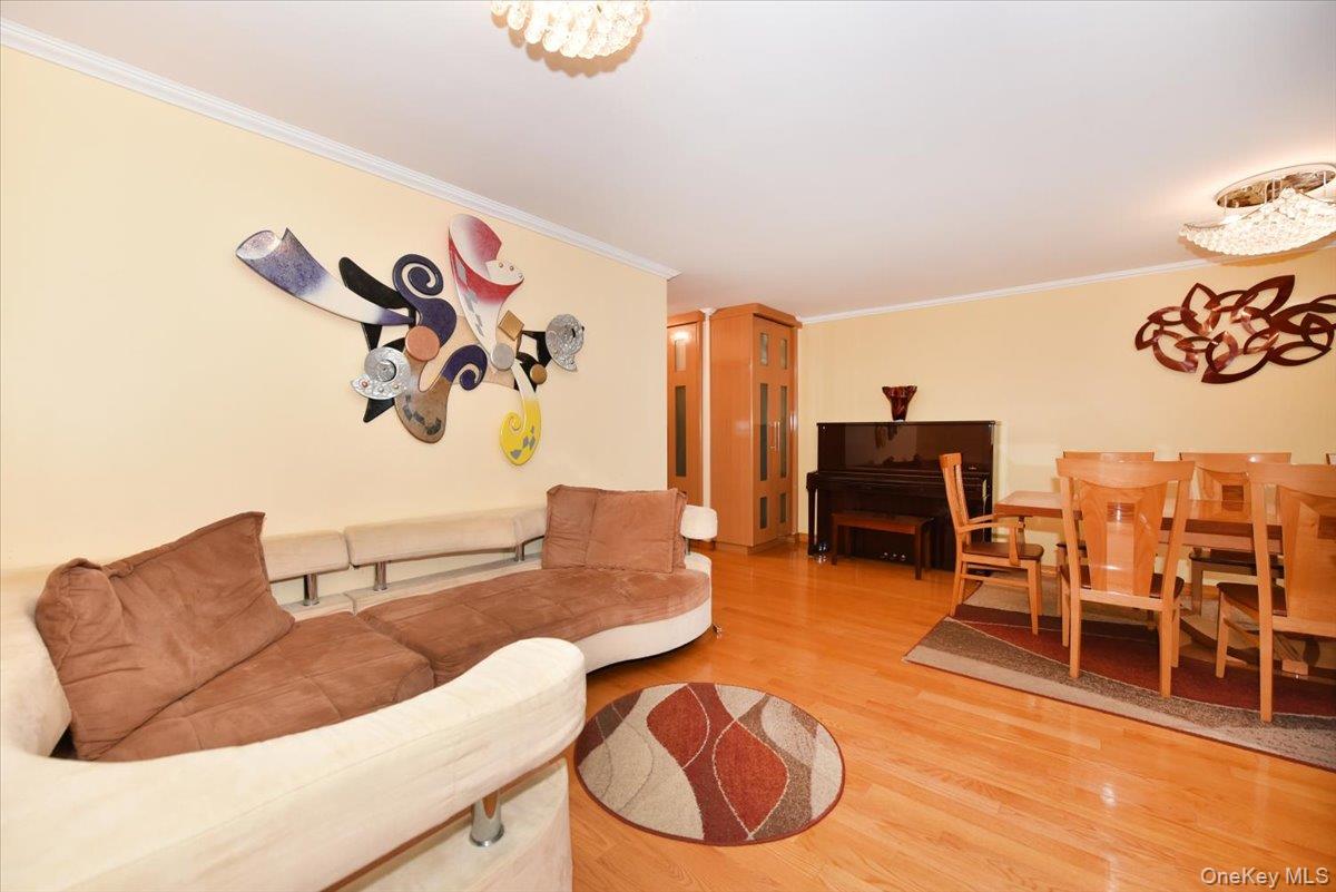 9737 63rd Road 10e Property Photo 9