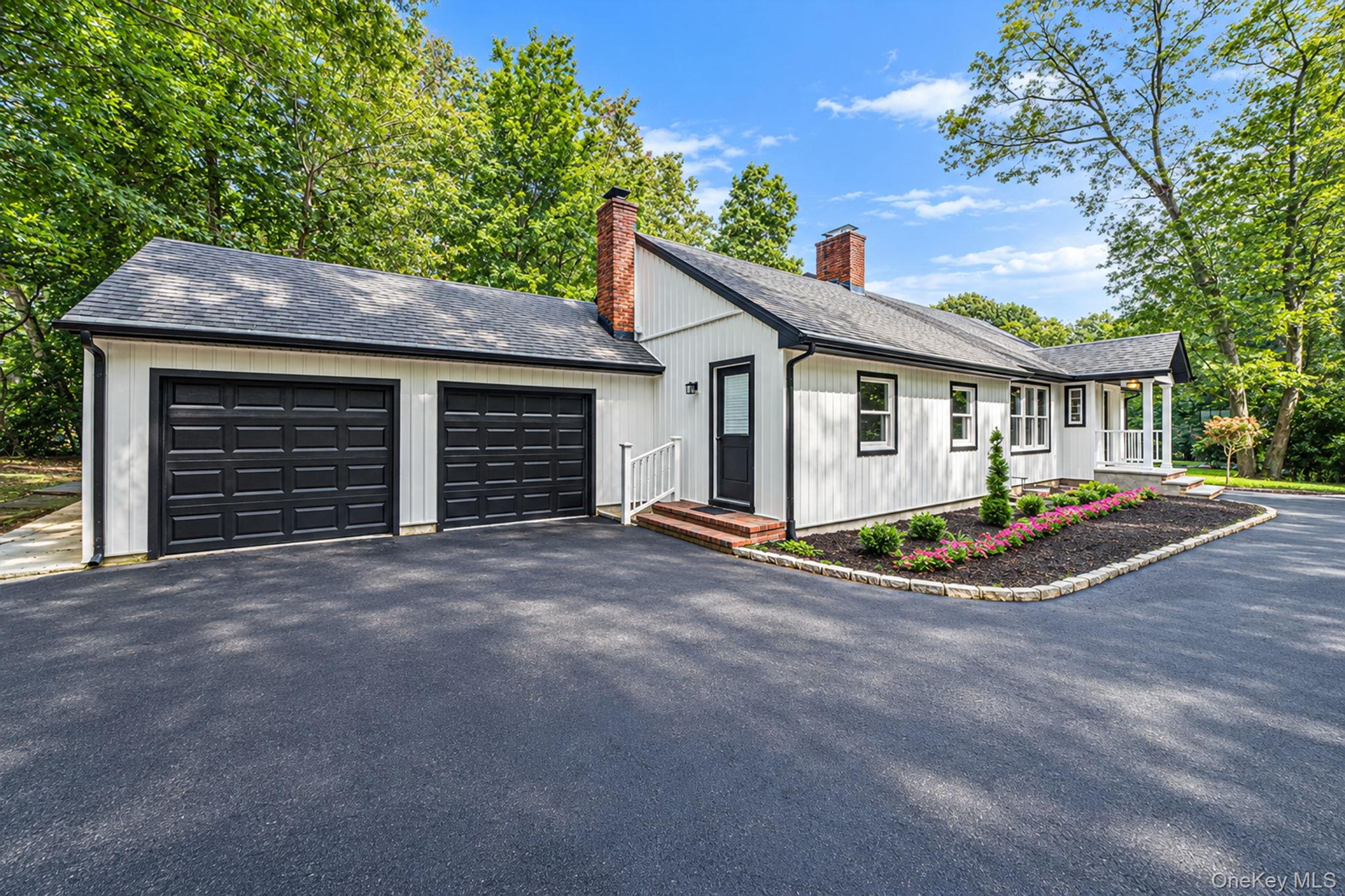 15 Sands Lane Property Photo 3