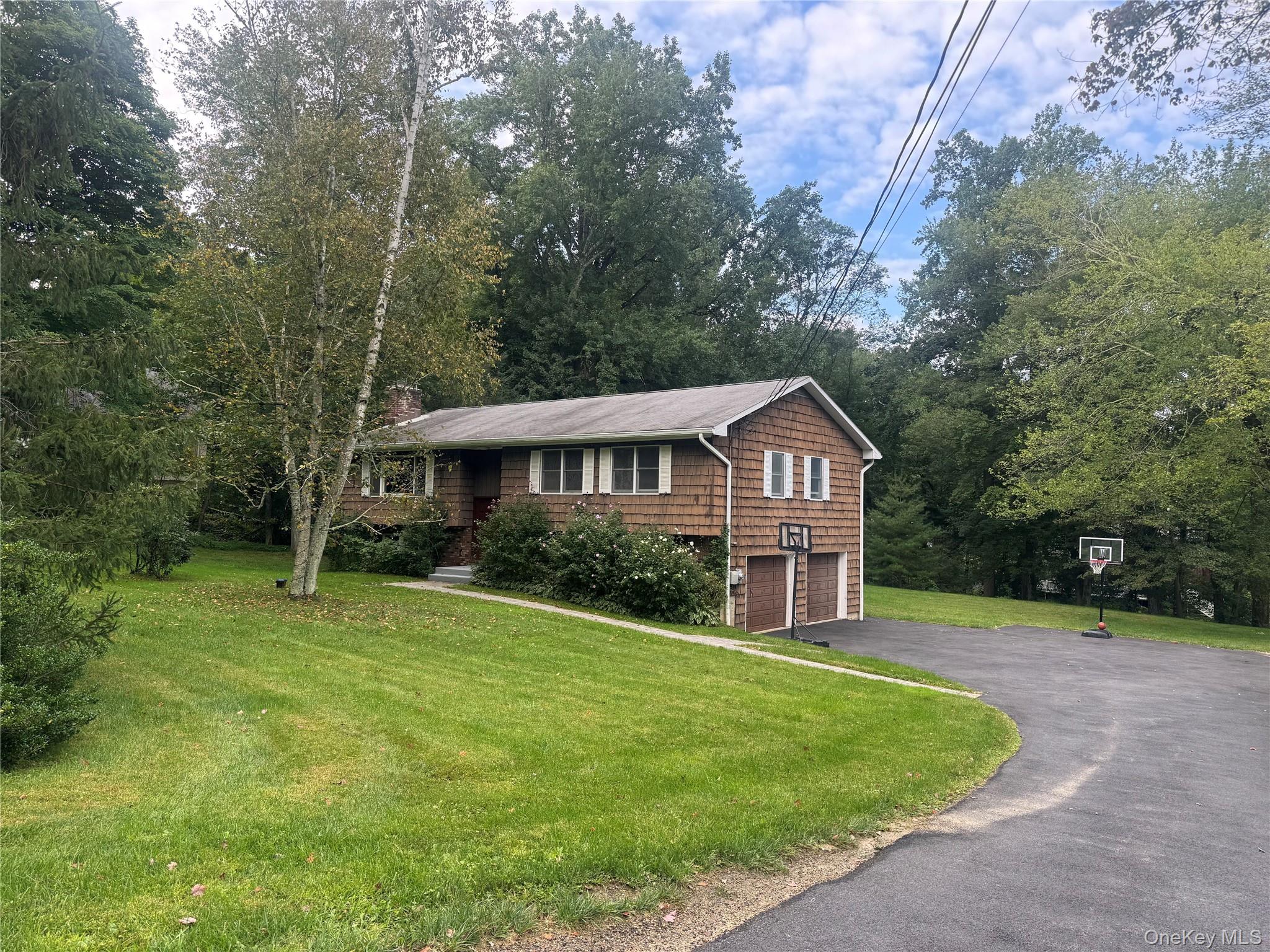 5 Byram Brook Place Property Photo 1