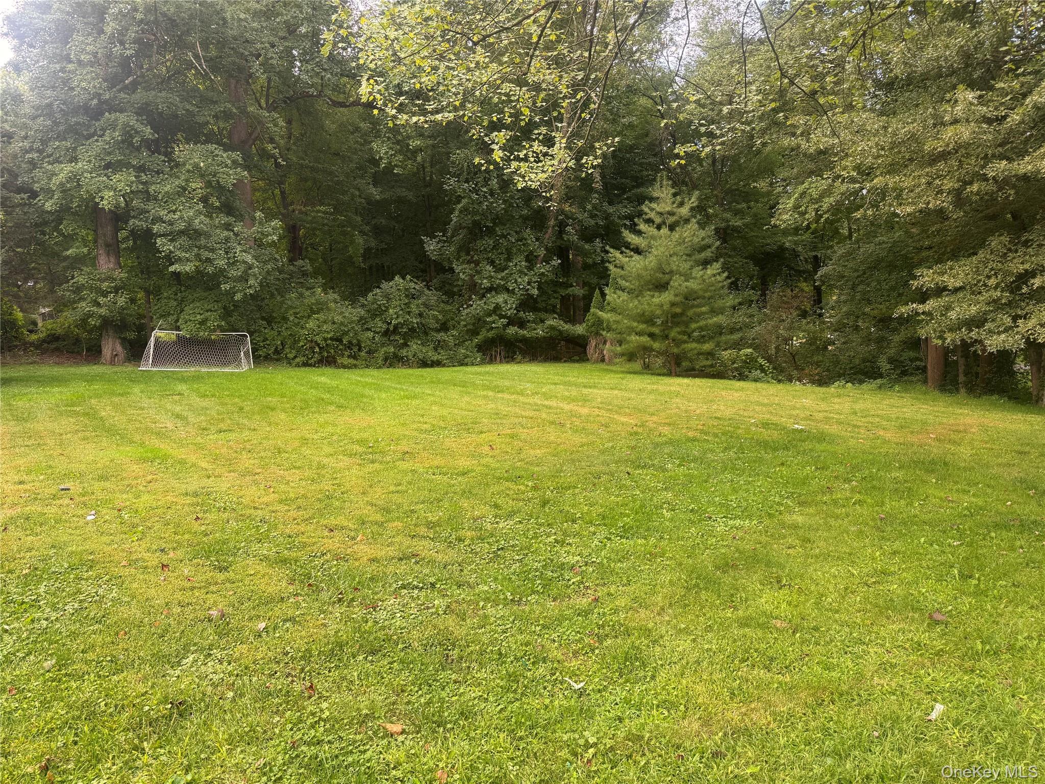 5 Byram Brook Place Property Photo 7