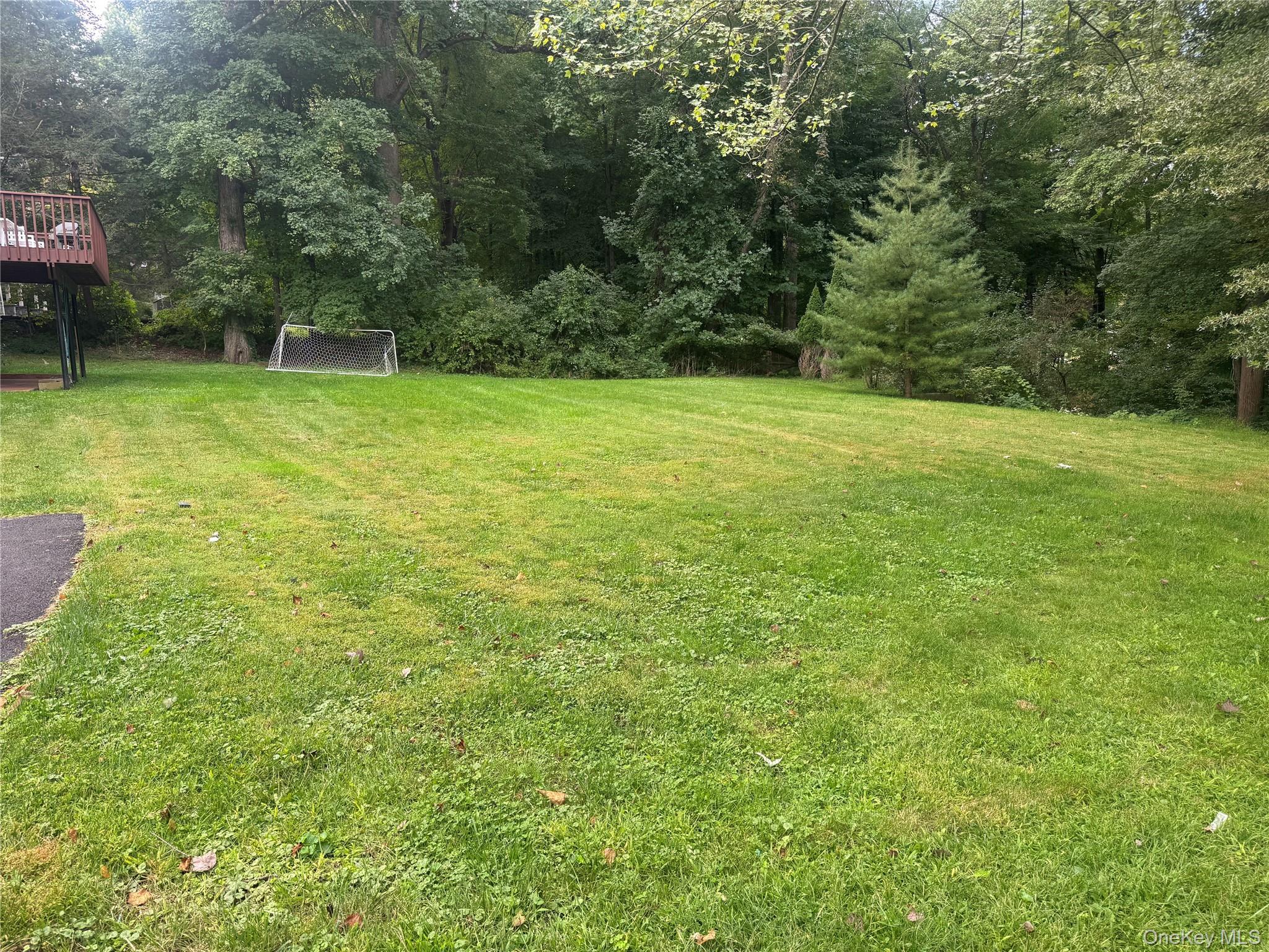 5 Byram Brook Place Property Photo 9