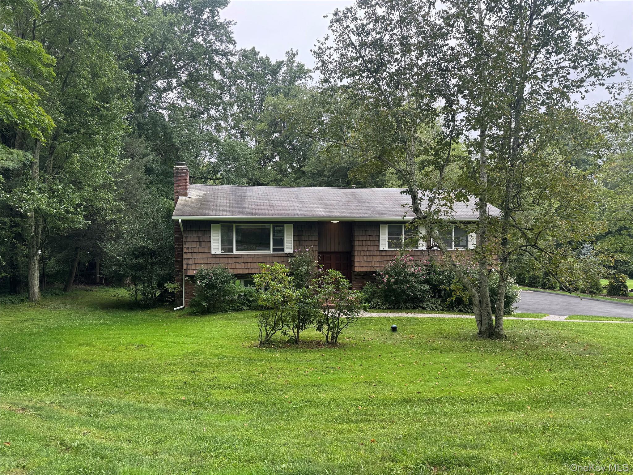 5 Byram Brook Place Property Photo 10