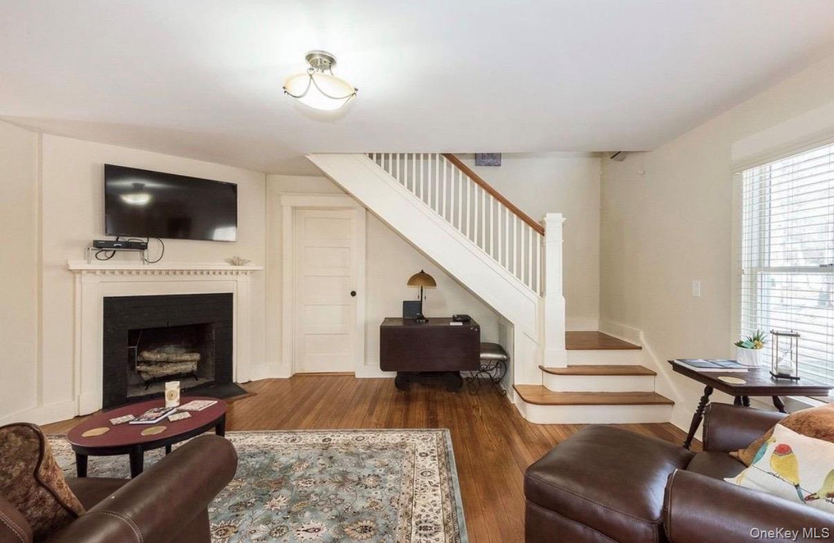 572 Montauk Highway Property Photo 4