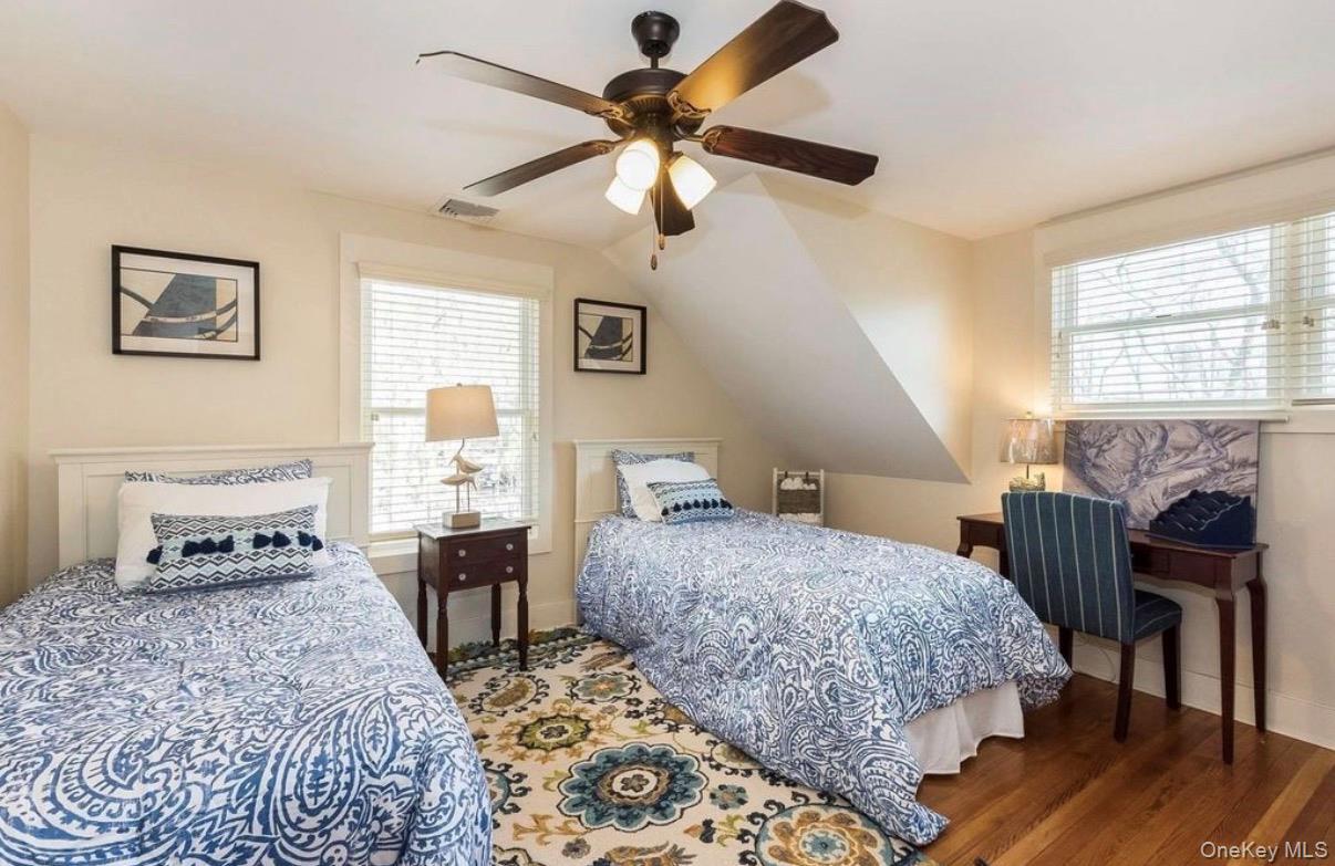 572 Montauk Highway Property Photo 8