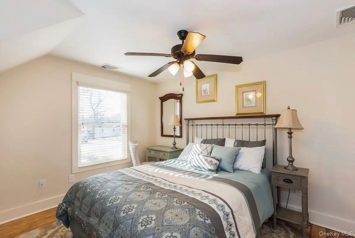 572 Montauk Highway Property Photo 10