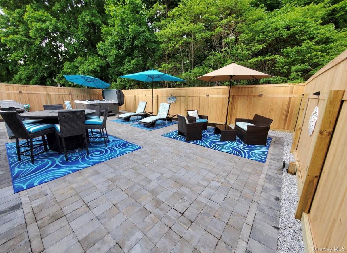572 Montauk Highway Property Photo 12