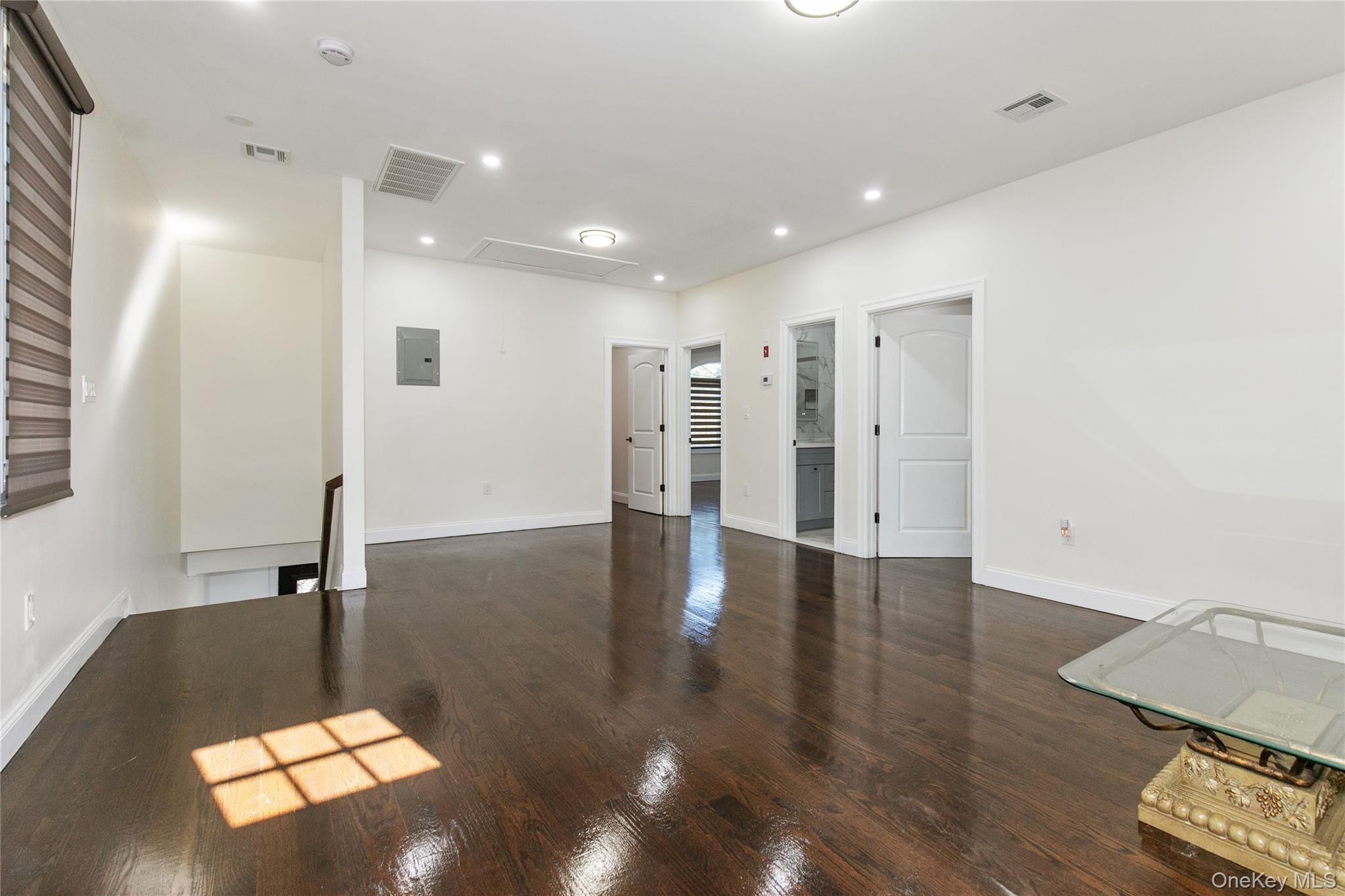 1519 New Hyde Park Drive Property Photo 13