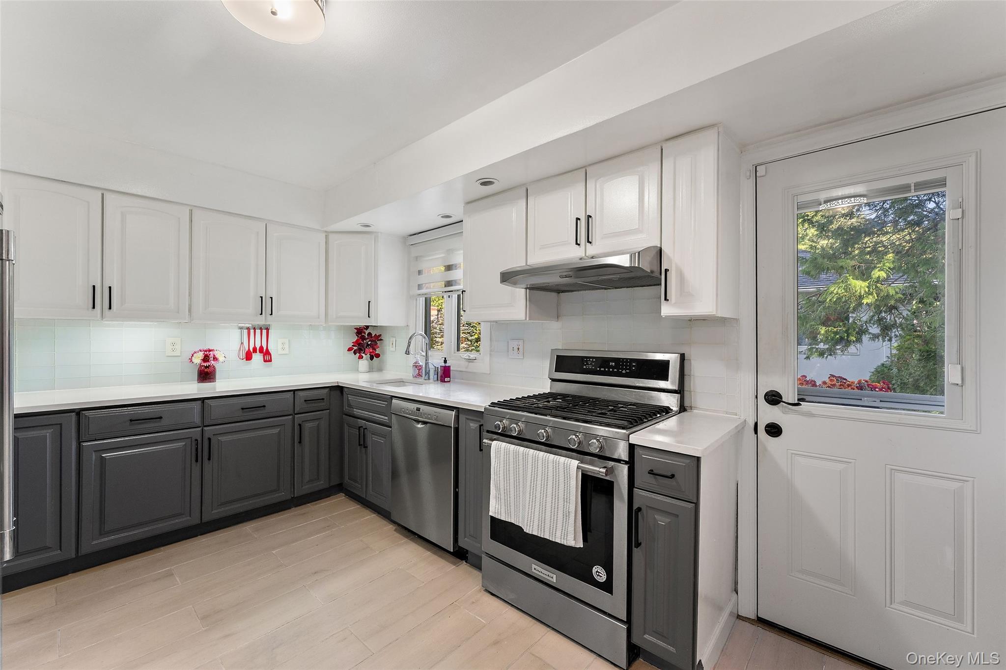 12 Longspur Road Property Photo 6