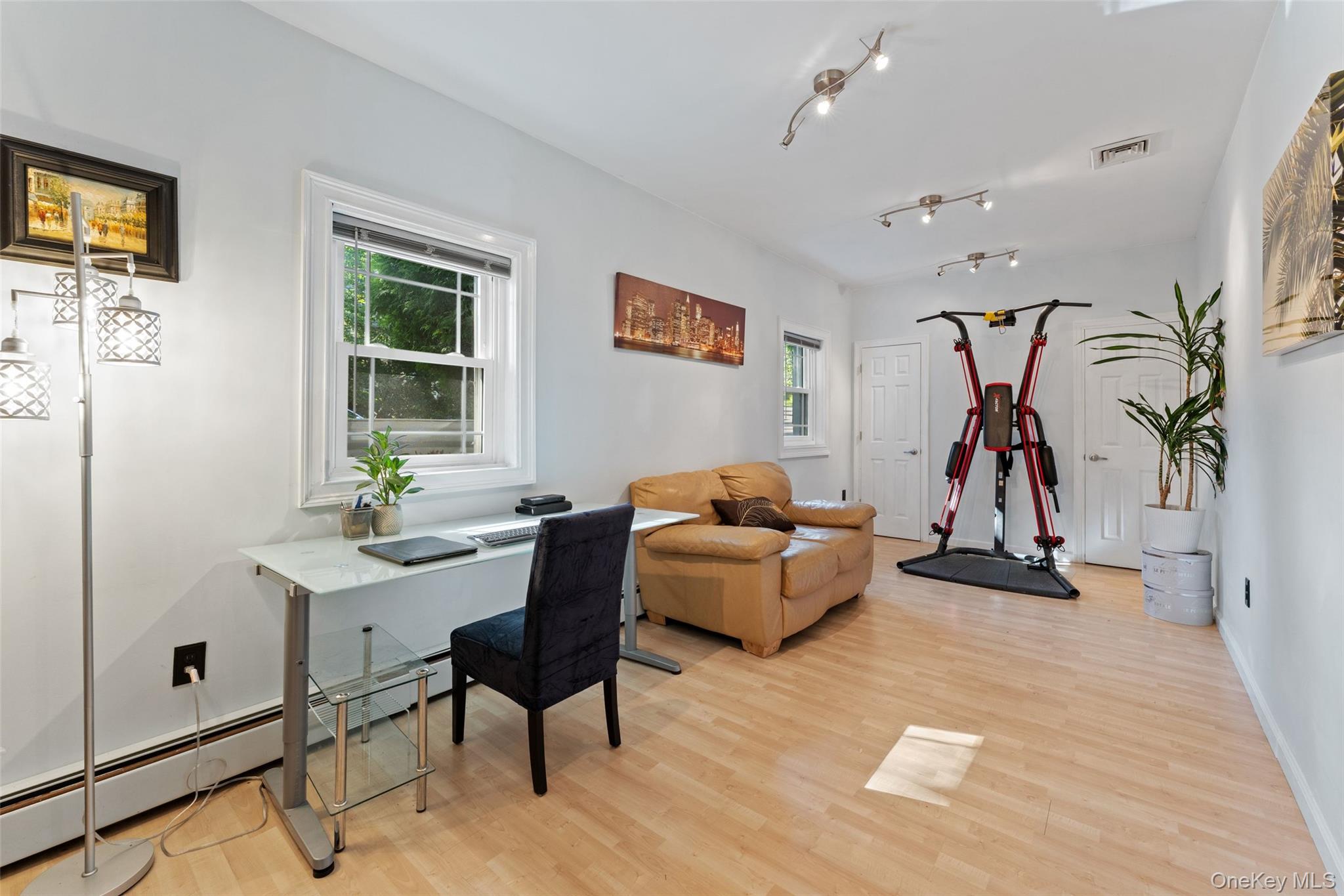 12 Longspur Road Property Photo 19