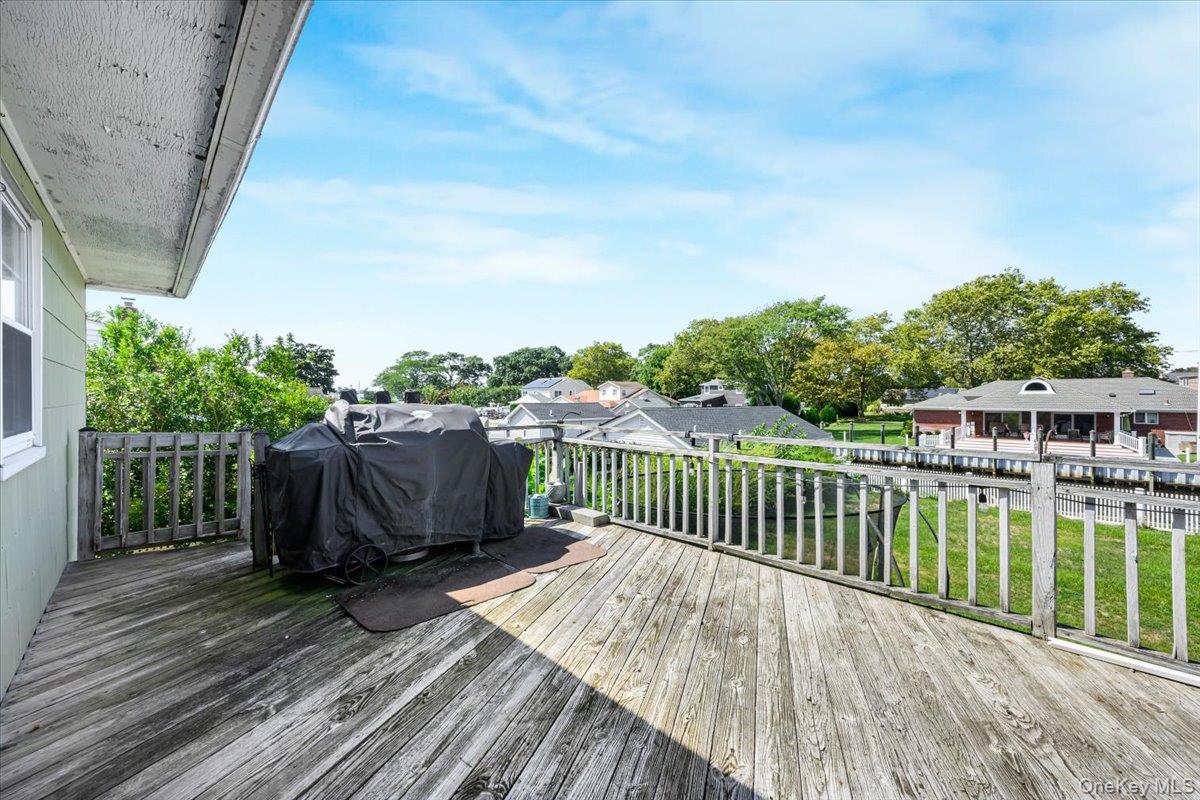 5 Central Avenue Property Photo 27