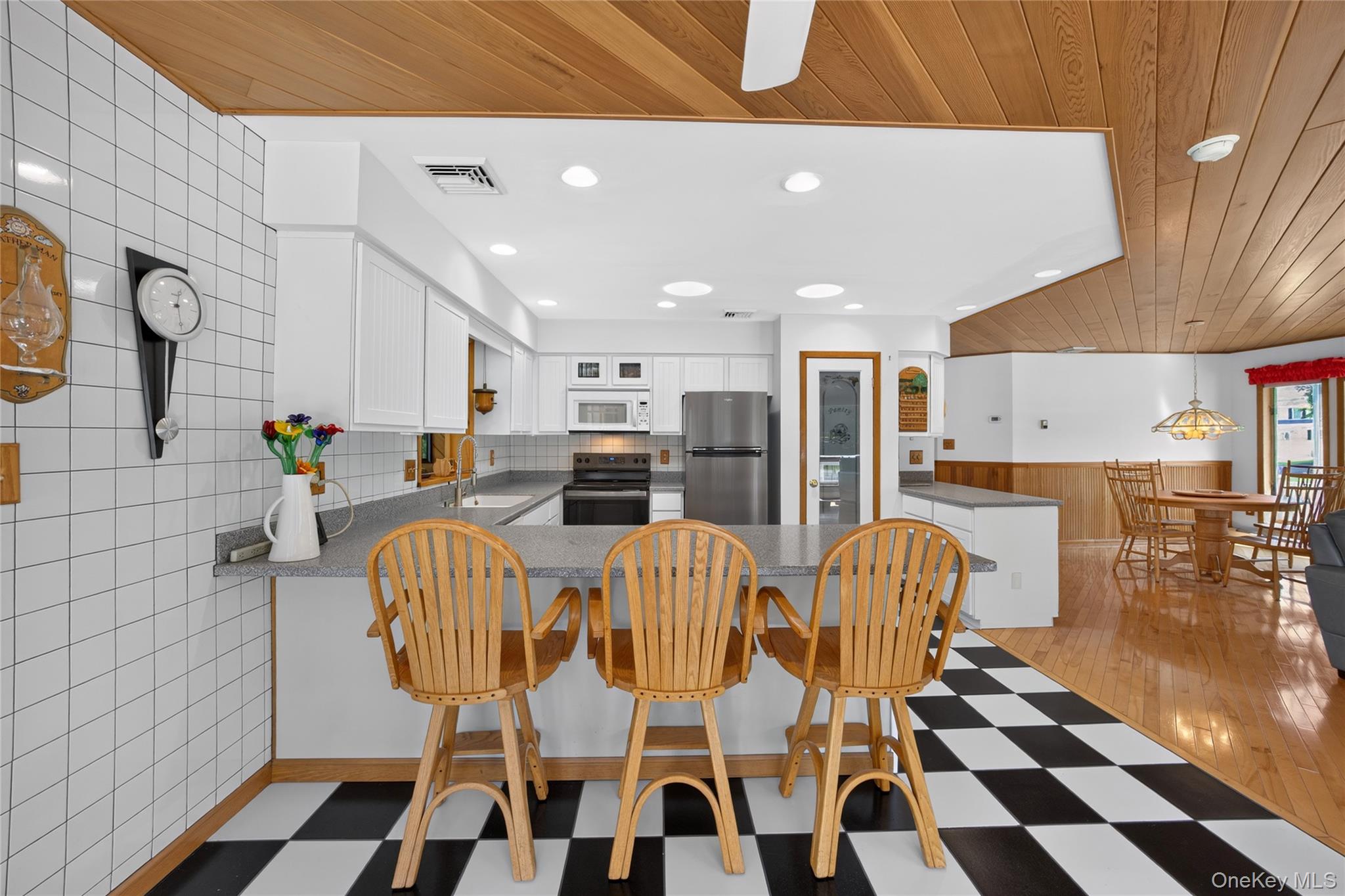 122 Dekay Road Property Photo 12
