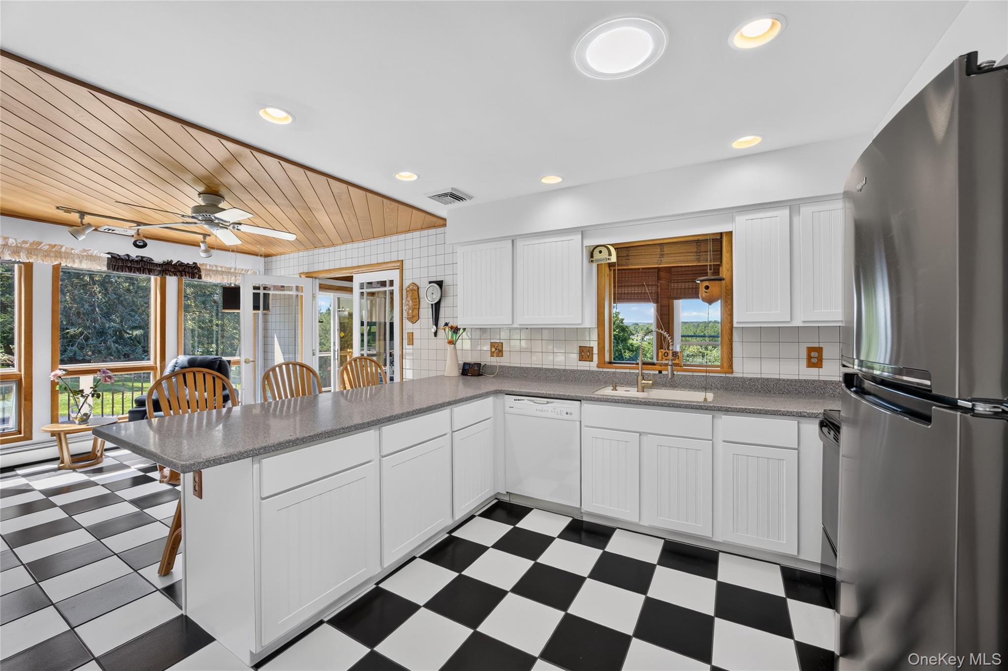 122 Dekay Road Property Photo 15