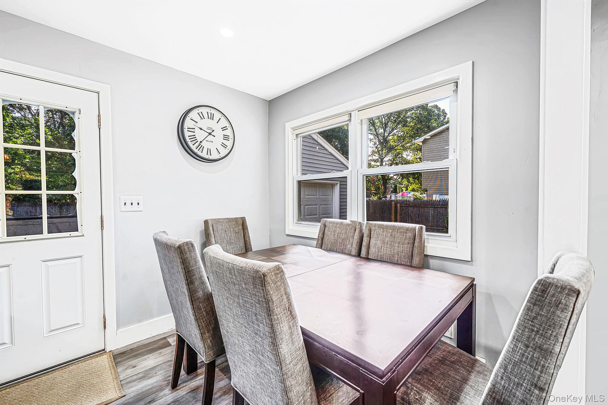 33 Pine Cone Street Property Photo 12