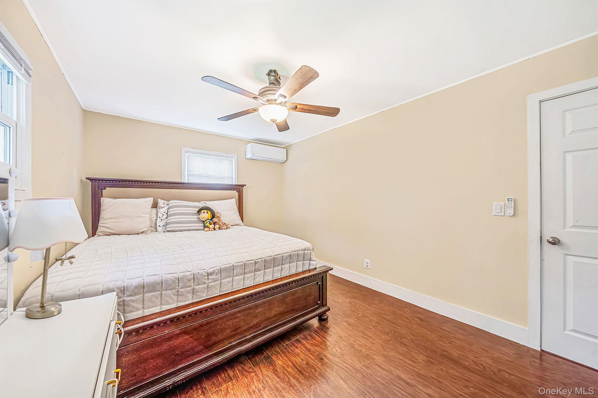 33 Pine Cone Street Property Photo 18