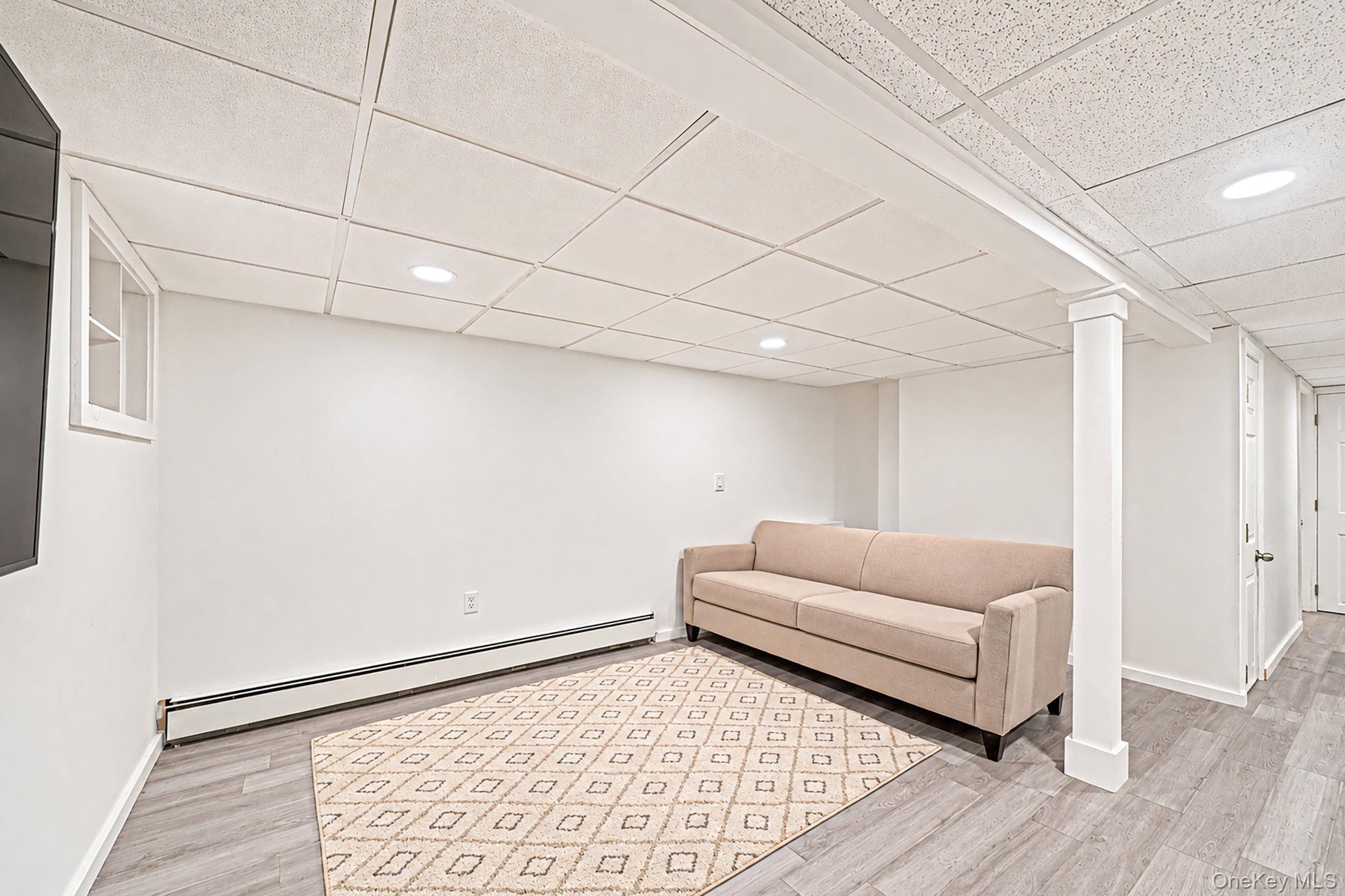 33 Pine Cone Street Property Photo 24