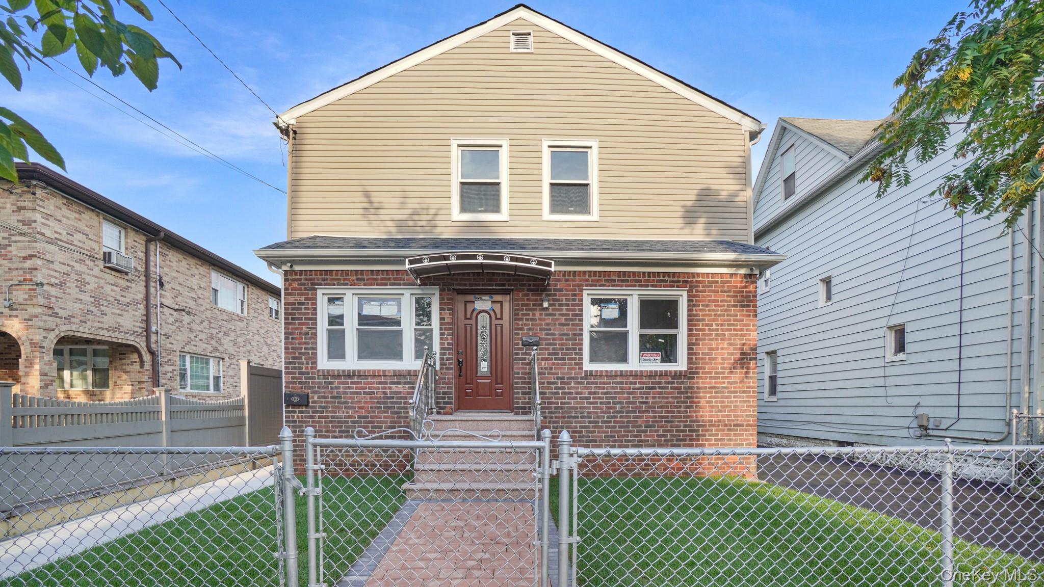 124-23 135th Place Property Photo 1
