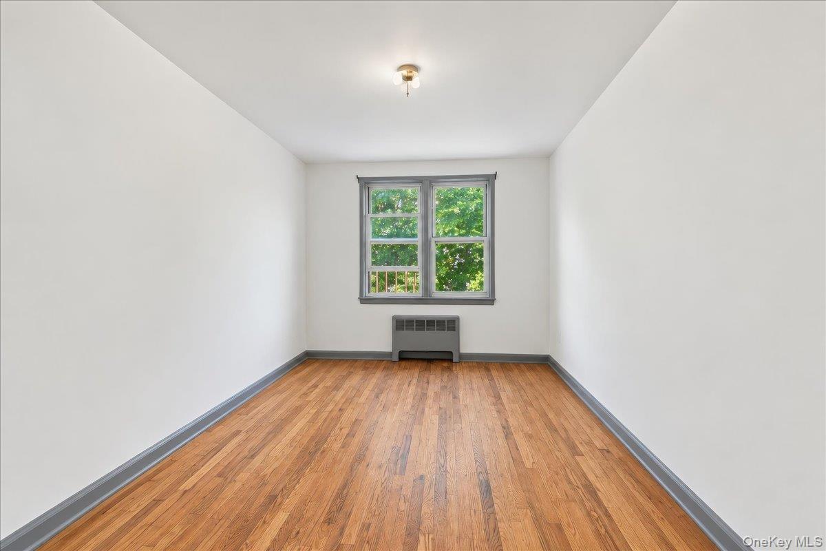 150 Ravine Avenue 3b Property Photo 4