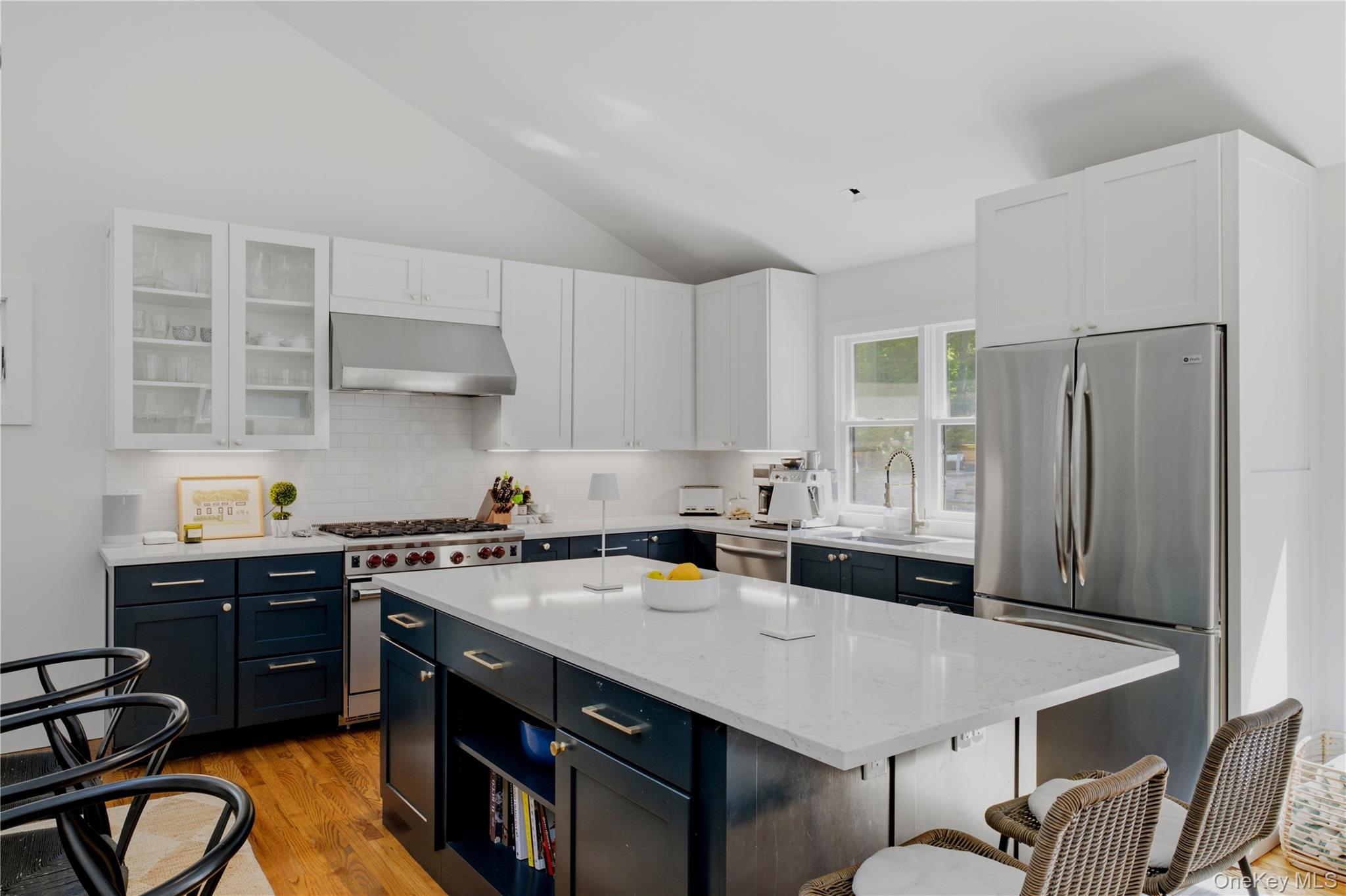12 Surrey Court Property Photo 7