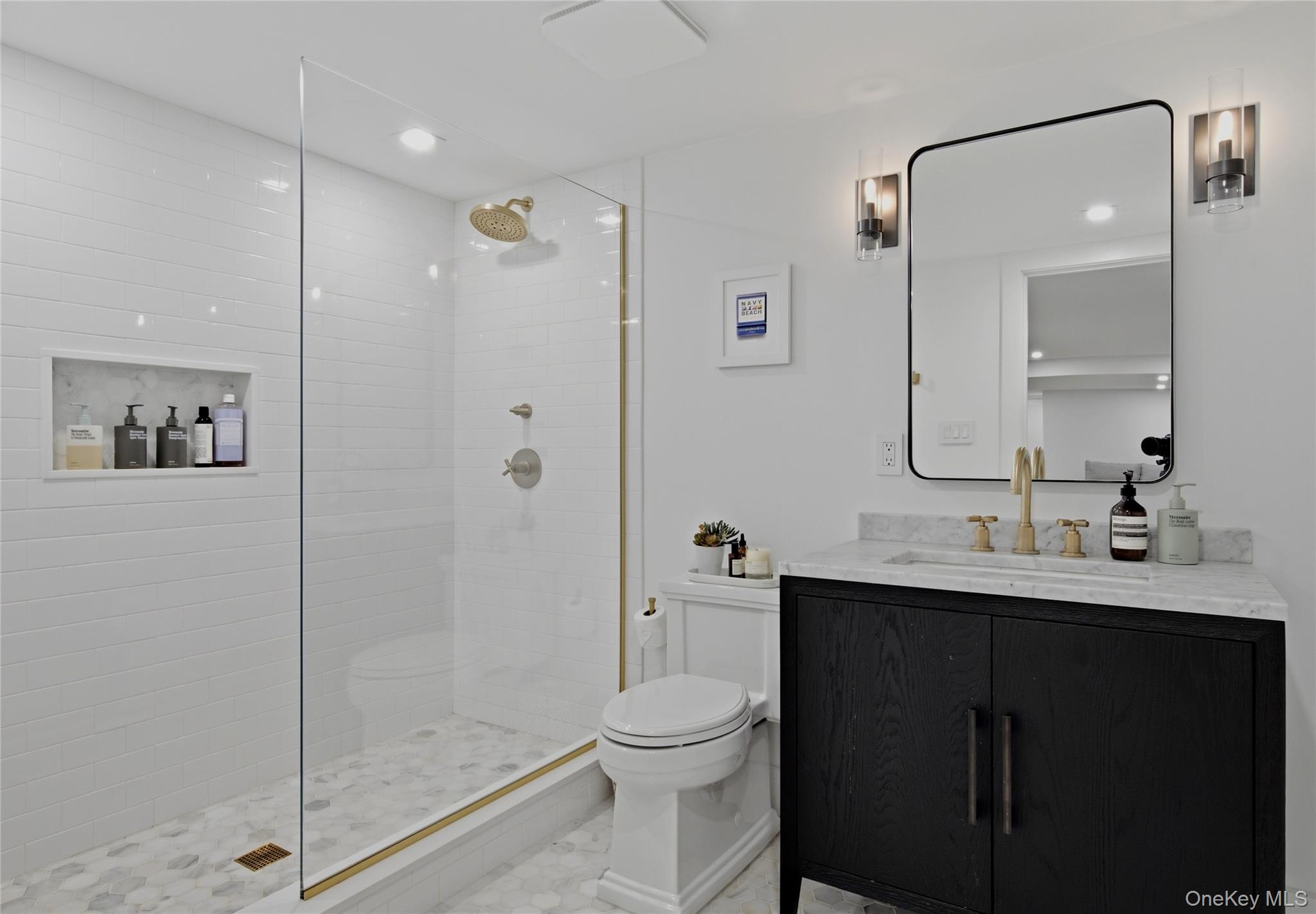12 Surrey Court Property Photo 22