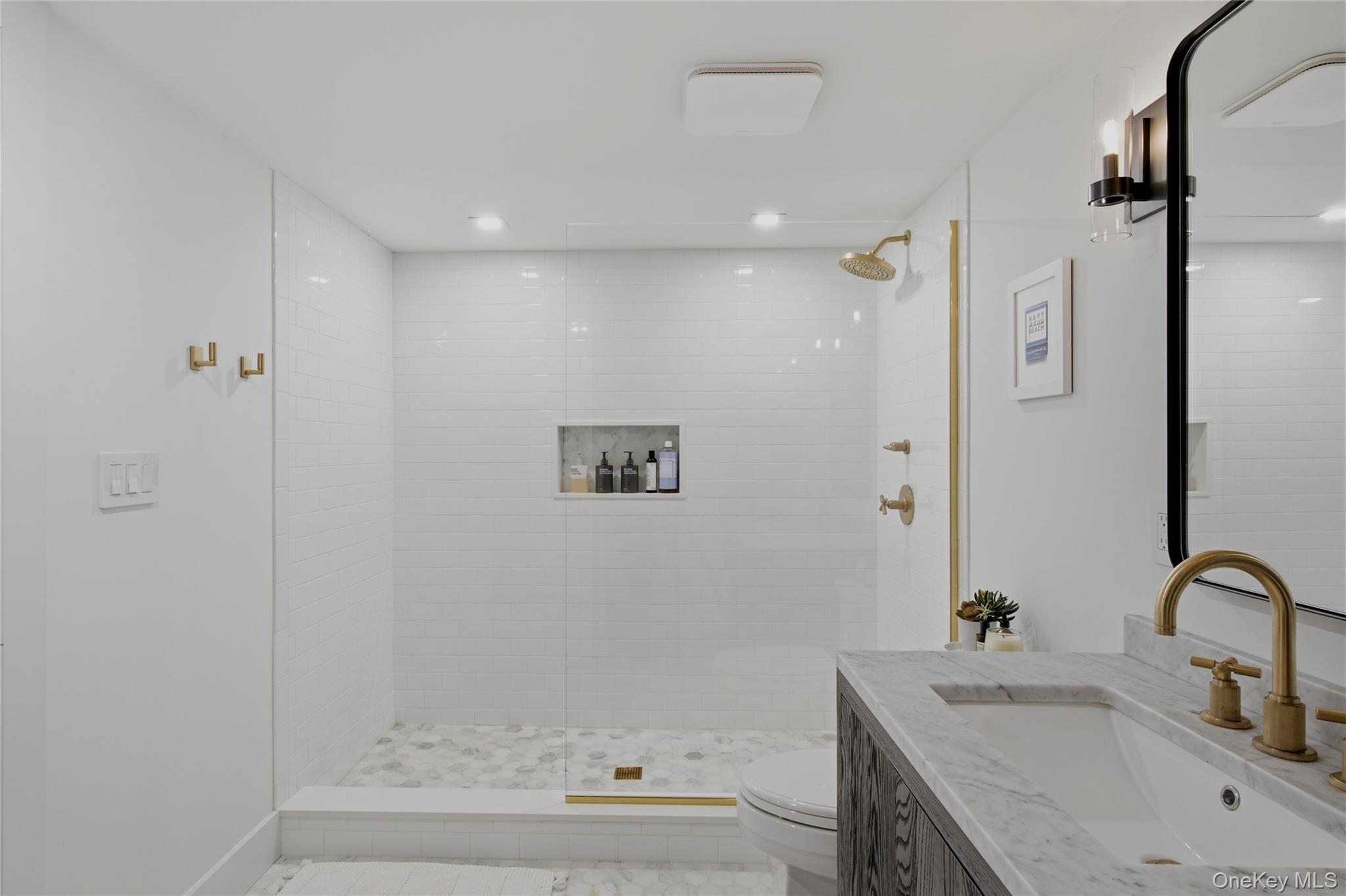 12 Surrey Court Property Photo 23