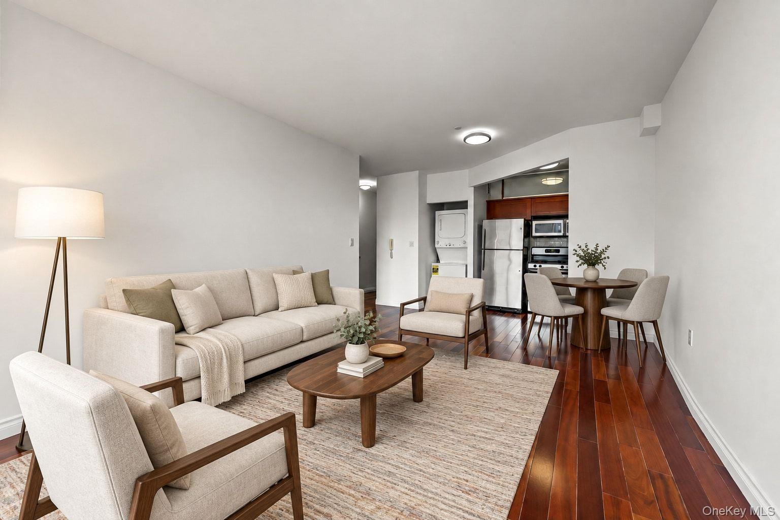 30-85 Vernon Boulevard 6e Property Photo 1