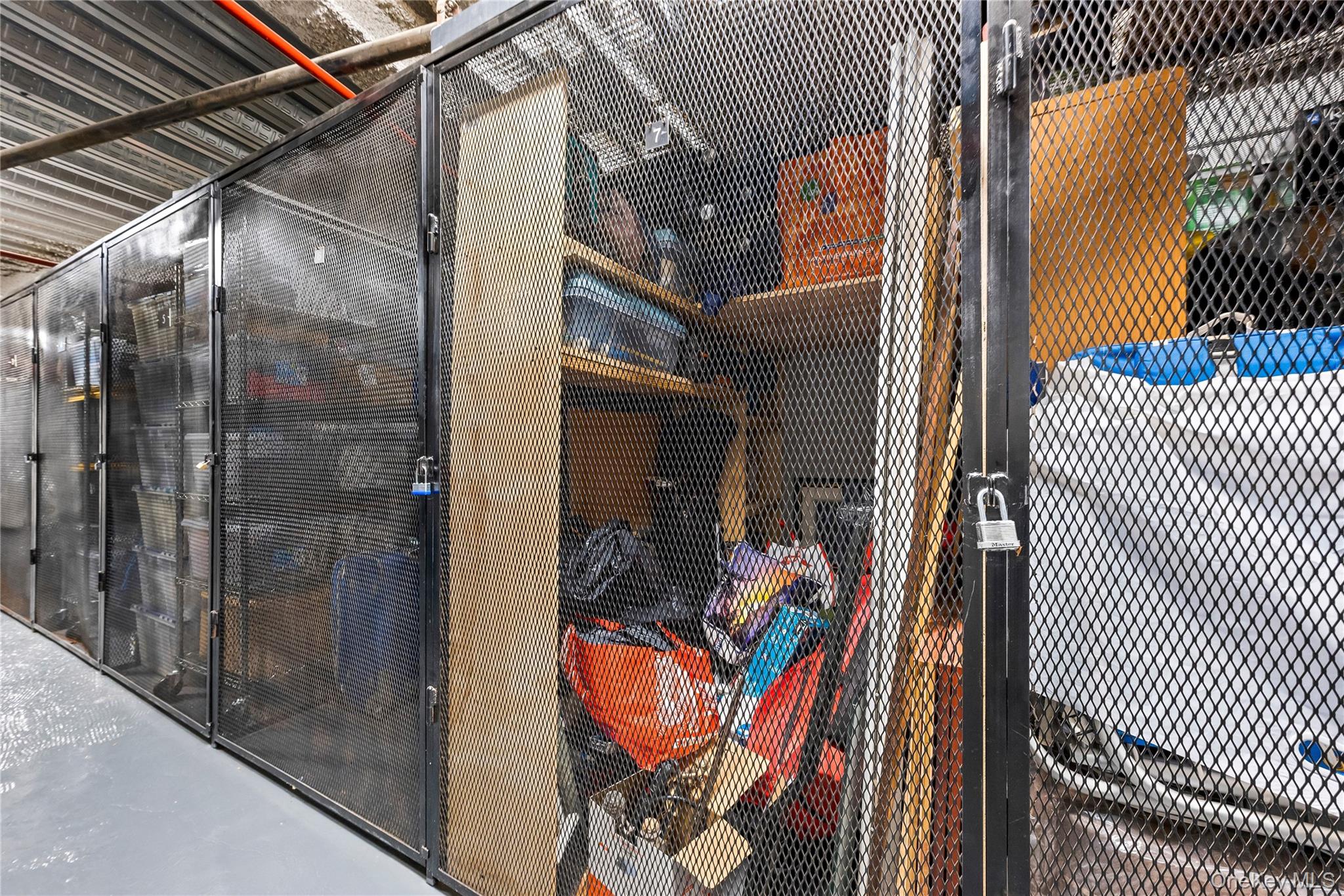 30-85 Vernon Boulevard 6e Property Photo 19