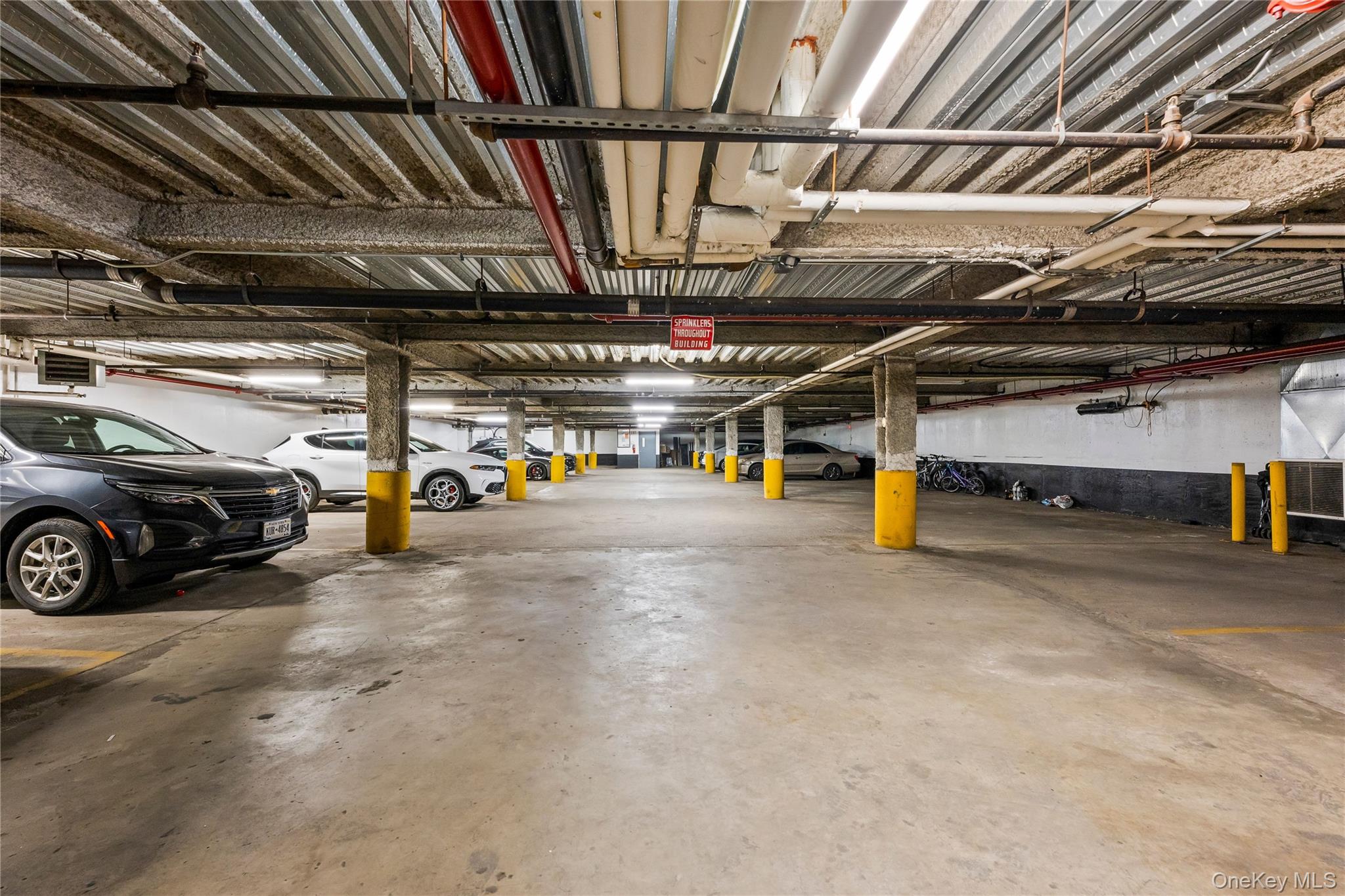 30-85 Vernon Boulevard 6e Property Photo 20