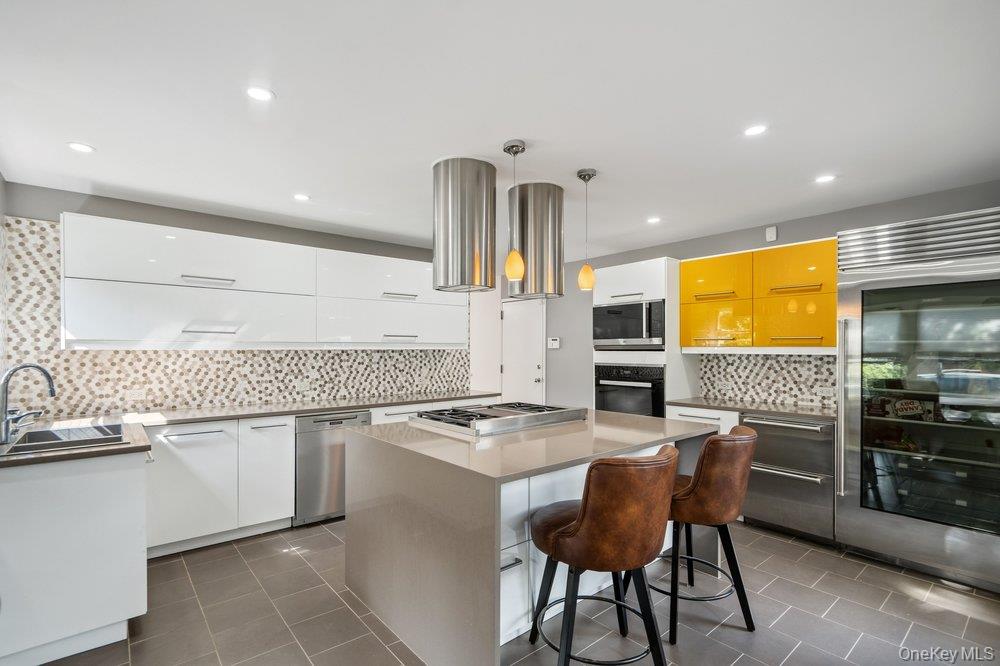 20 Hunt Court Property Photo 6