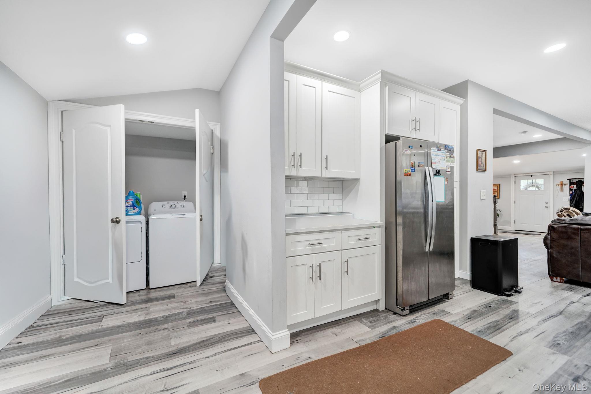 110 N Park Avenue Property Photo 17